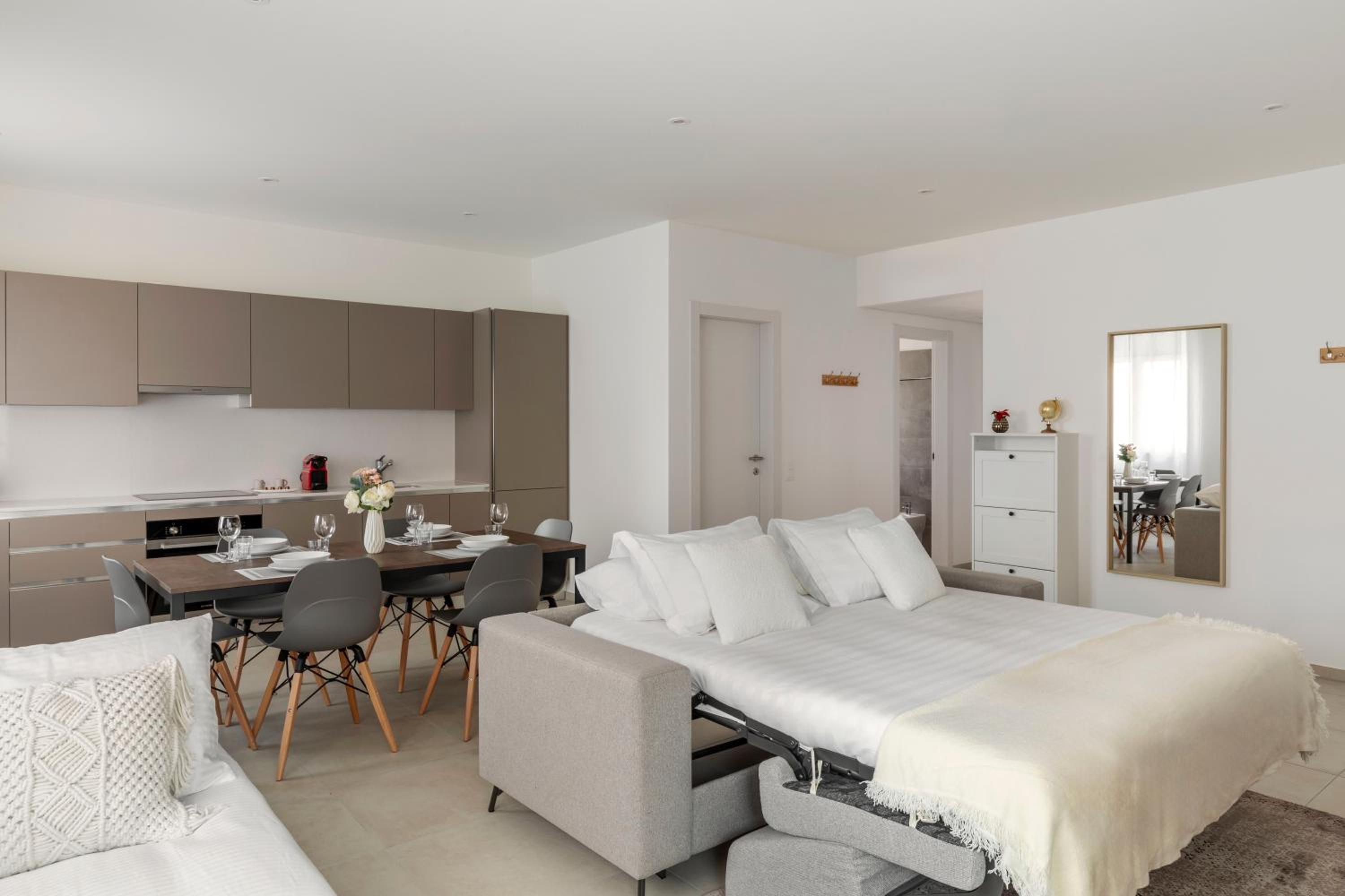 Lugano Superior Suites - Free Parking