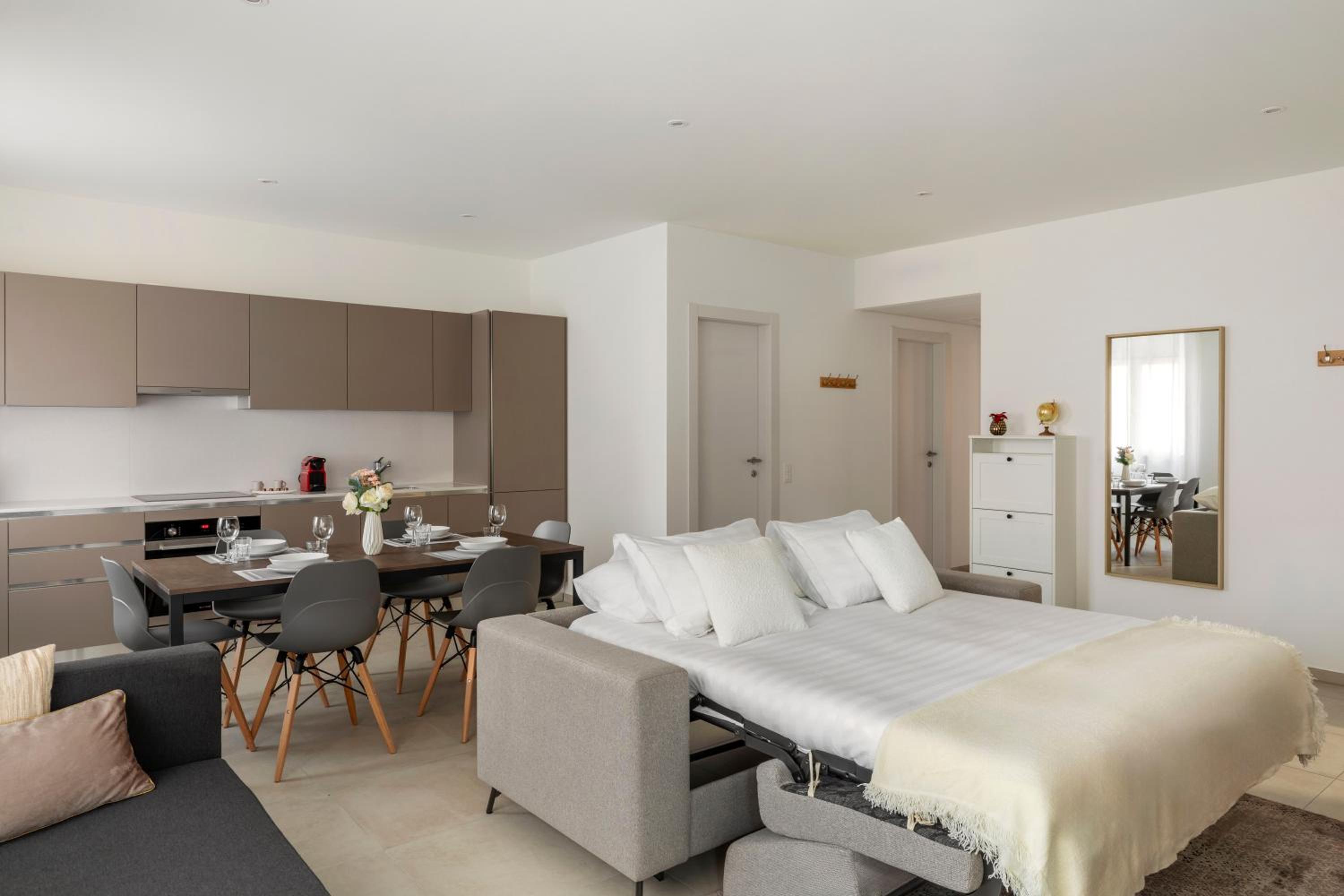Lugano Superior Suites - Free Parking