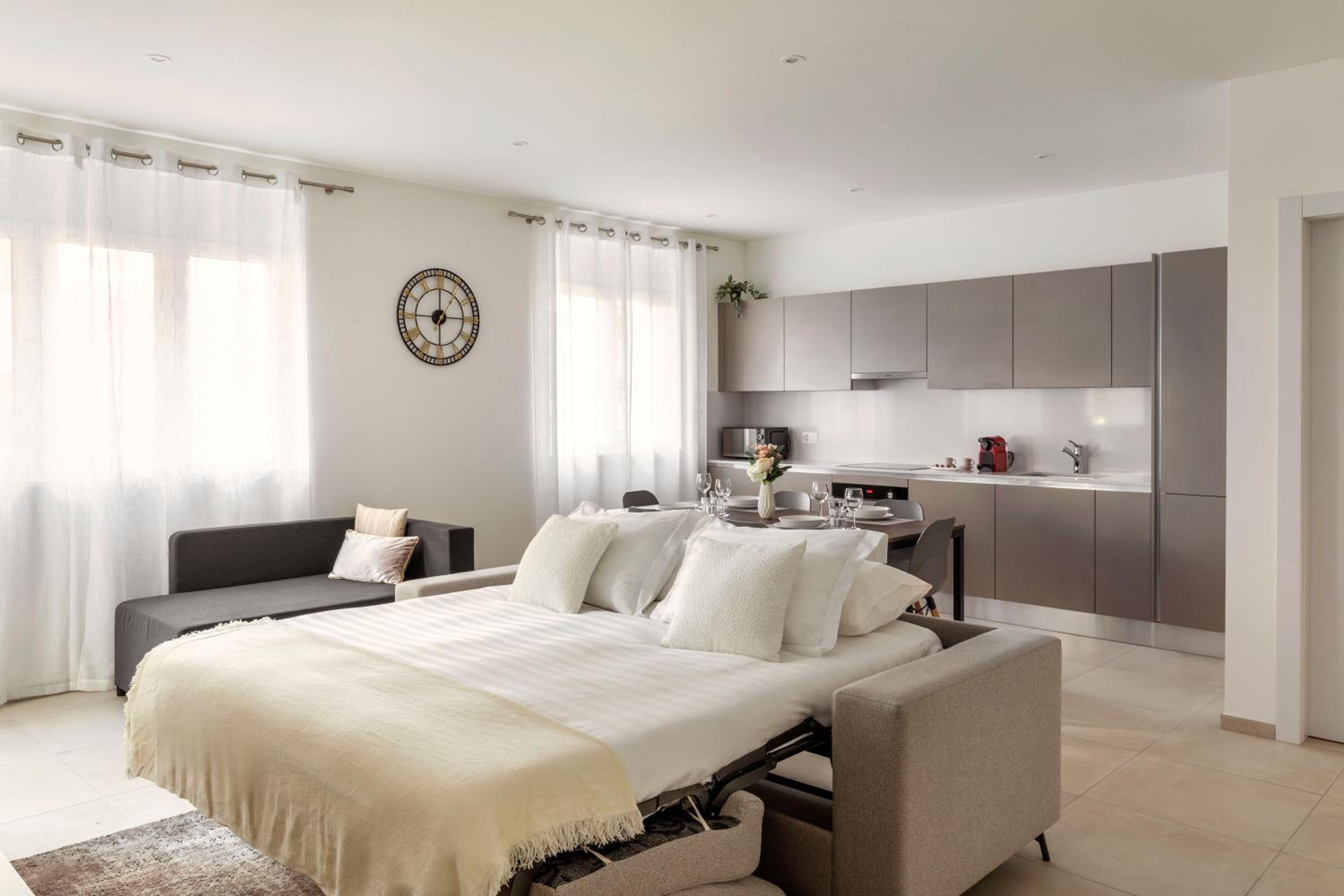 Lugano Superior Suites - Free Parking