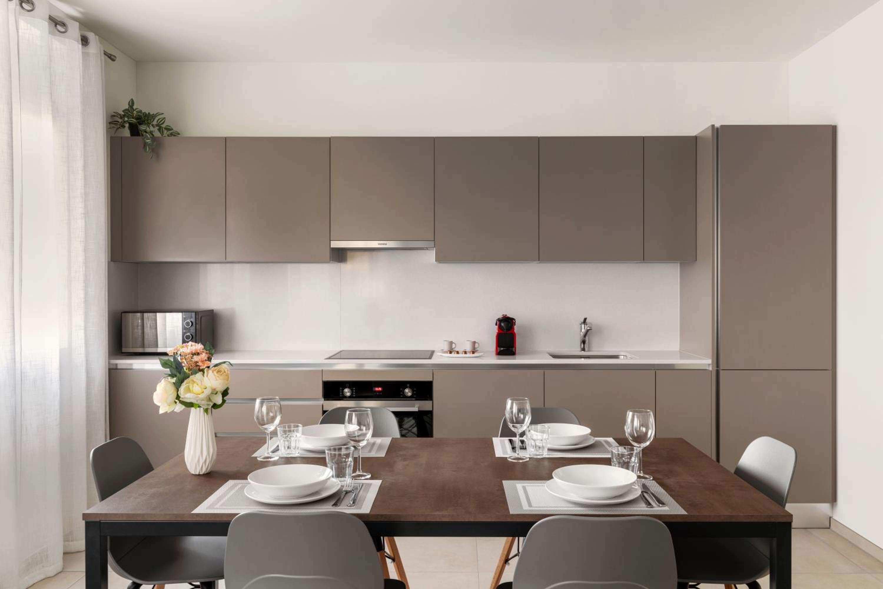 Lugano Superior Suites - Free Parking