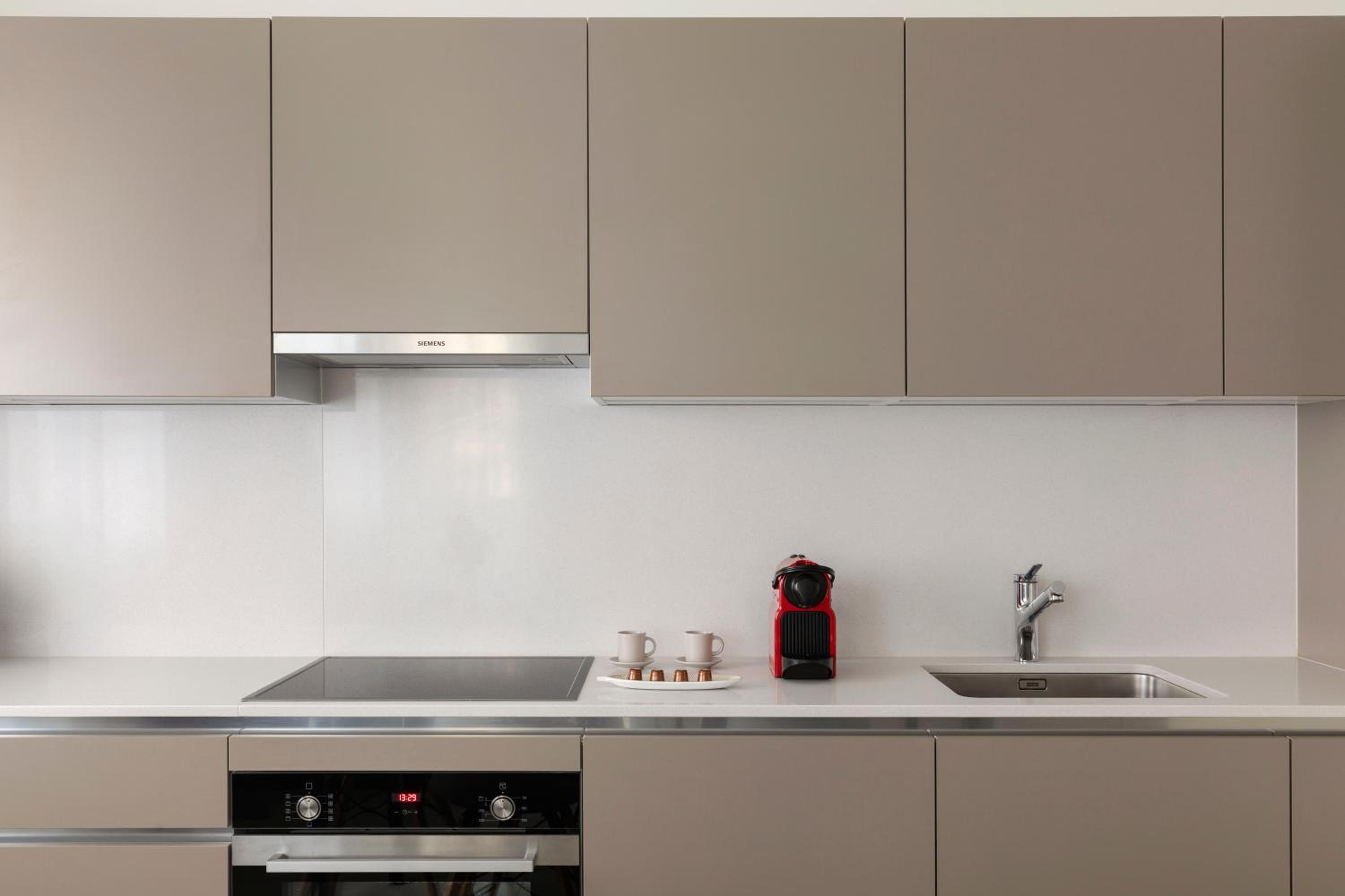 Lugano Superior Suites - Free Parking