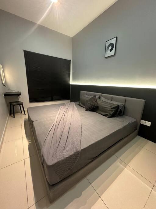 Infinity Pool Netflix 200Mbps apartment photo 3