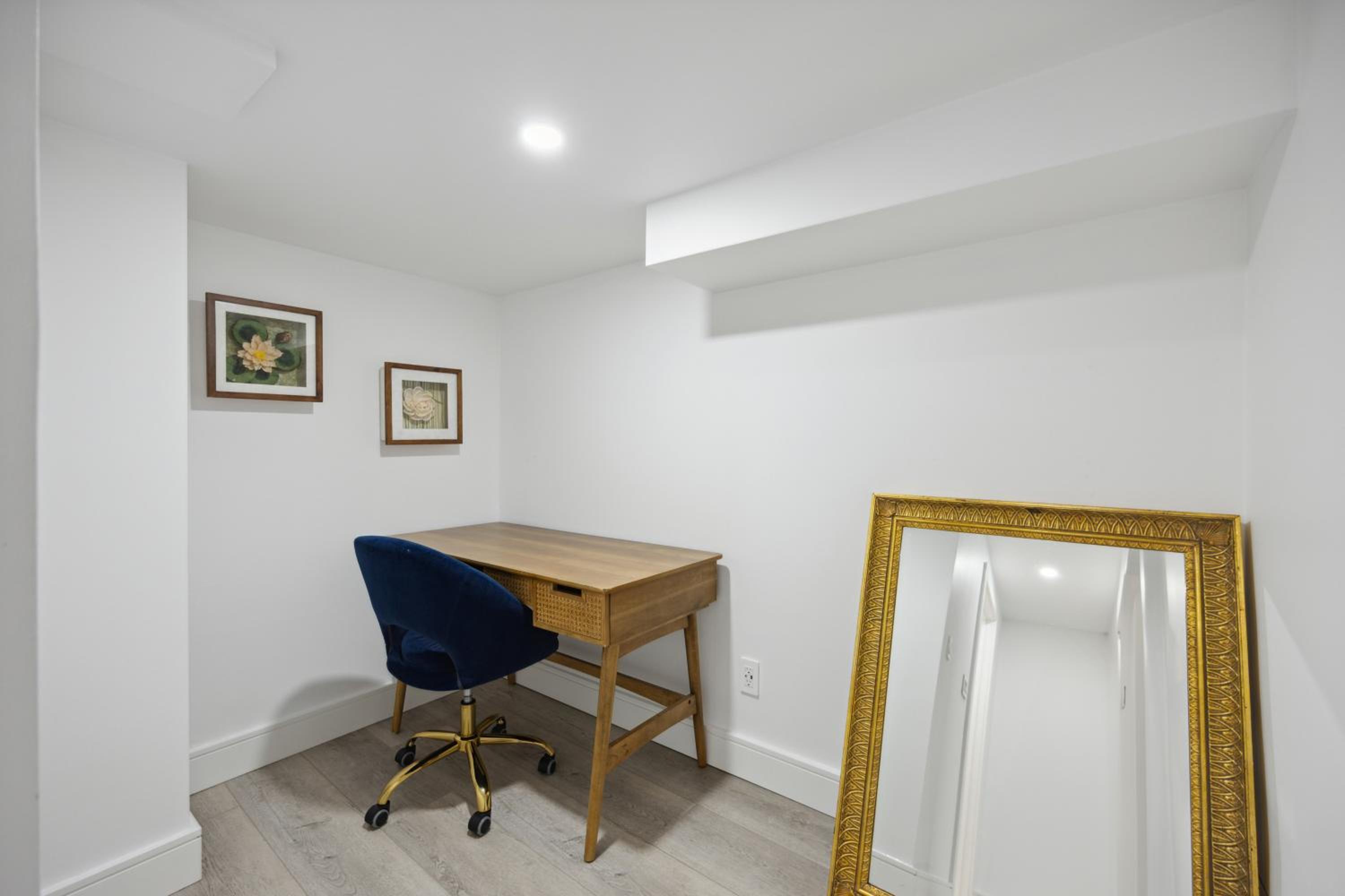 Modern Lower 2BR - Near Restaurants, River, Parks! Whitby