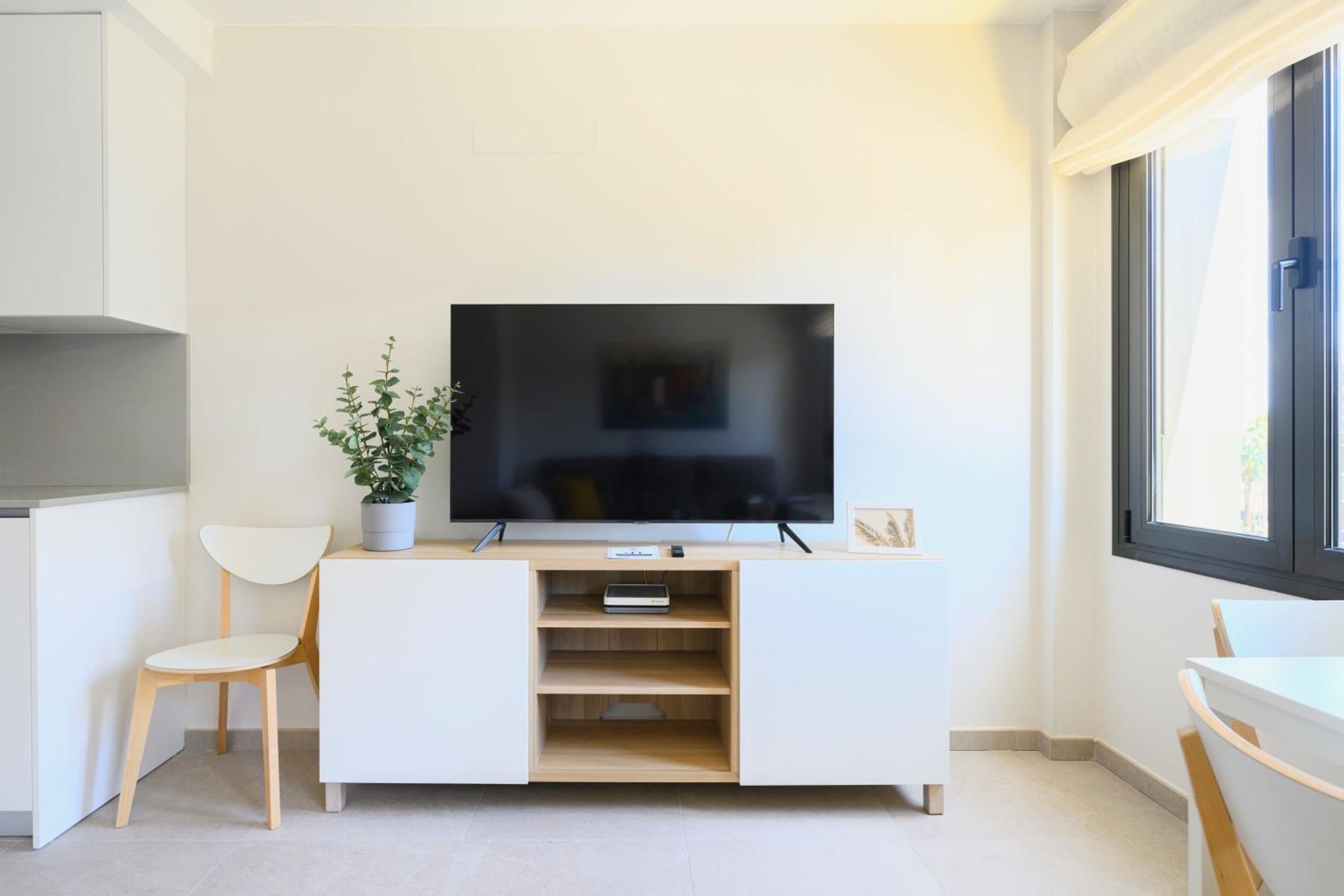 Brand New 2BR with Auto Check-In photo 4