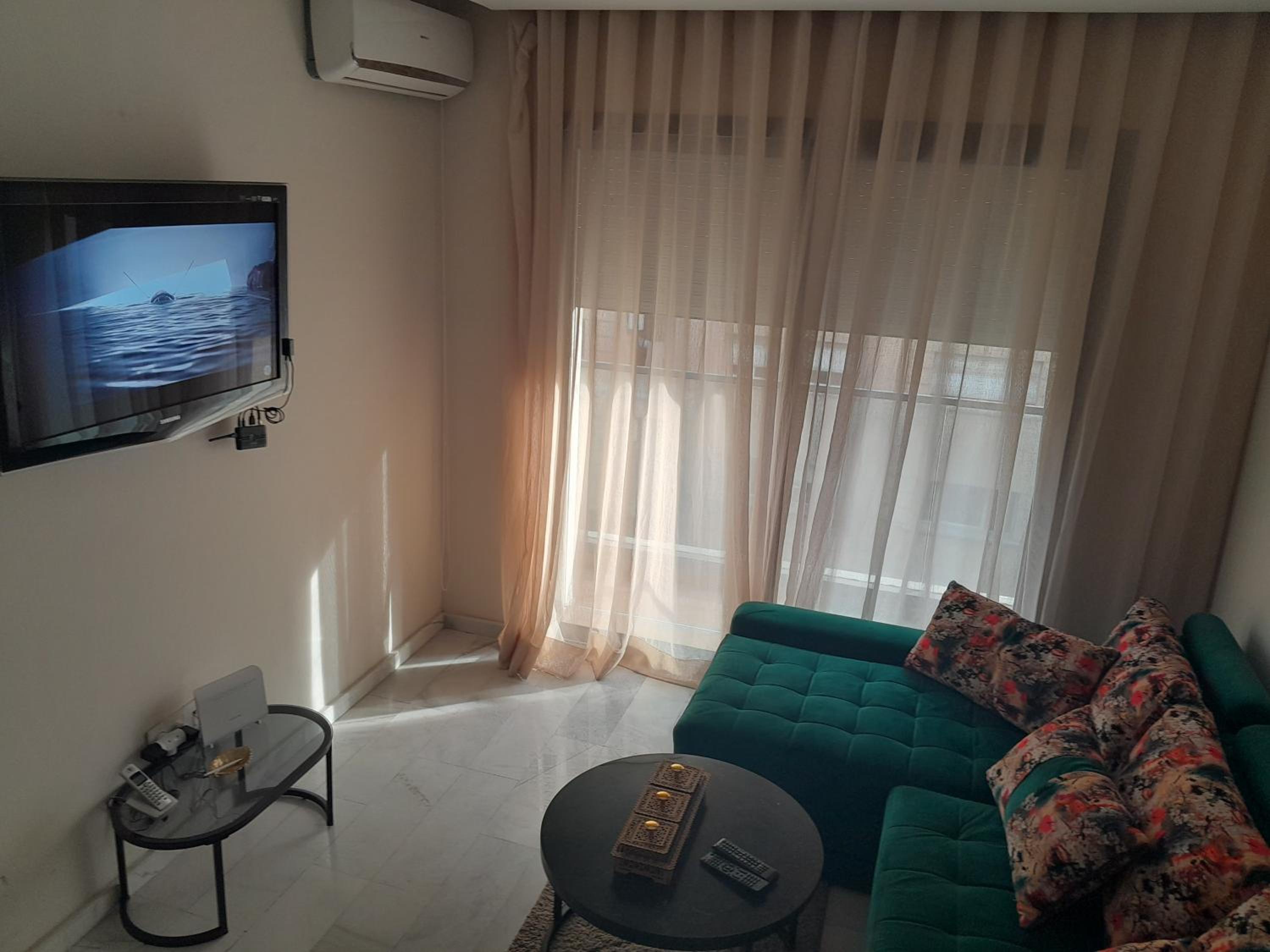 Derb Omar,Tramway,Parking,wifi fibre,Air conditioner