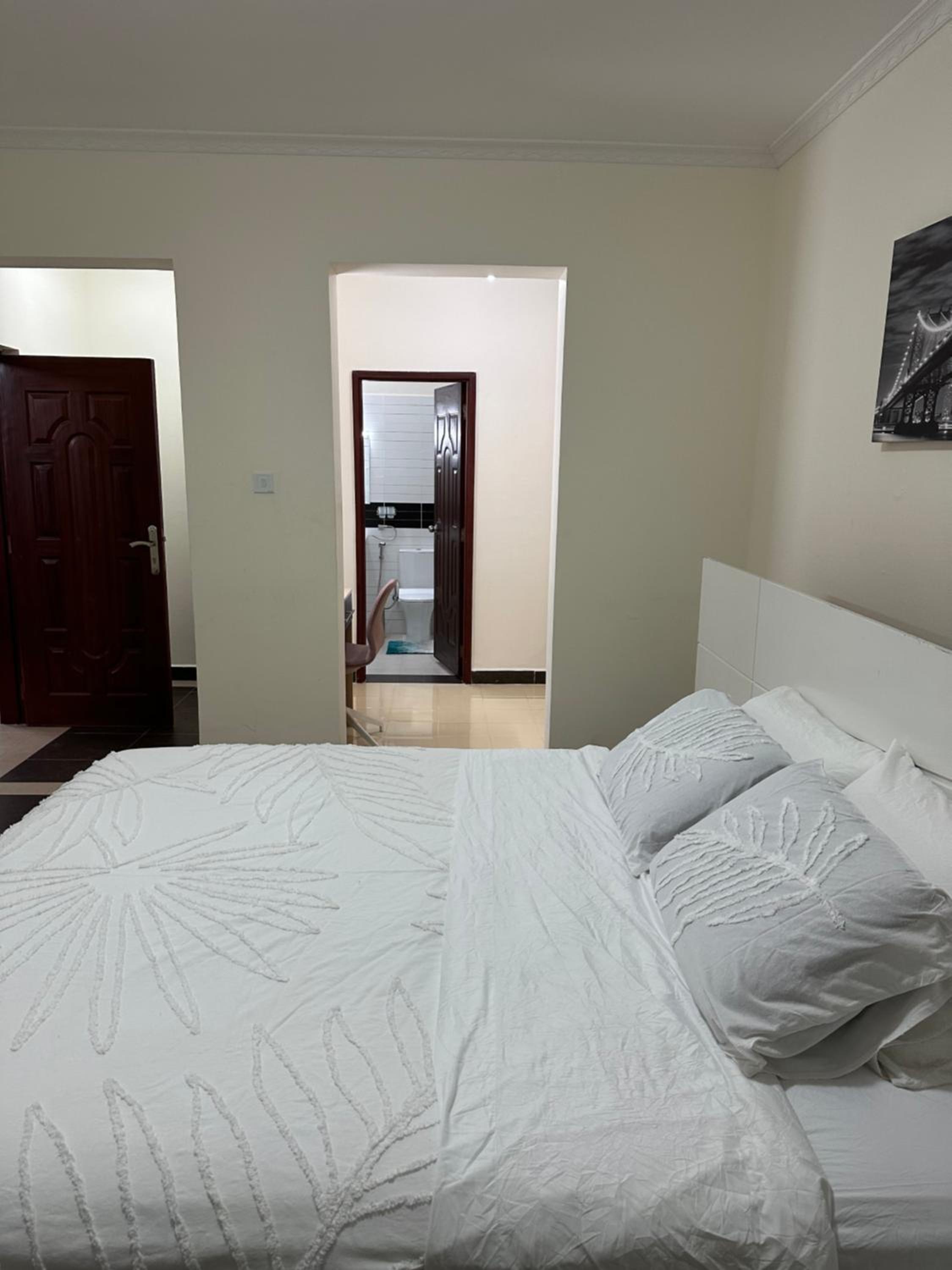 Furnished 2 Bedroom Apartment in Lavington Nairobi view 4