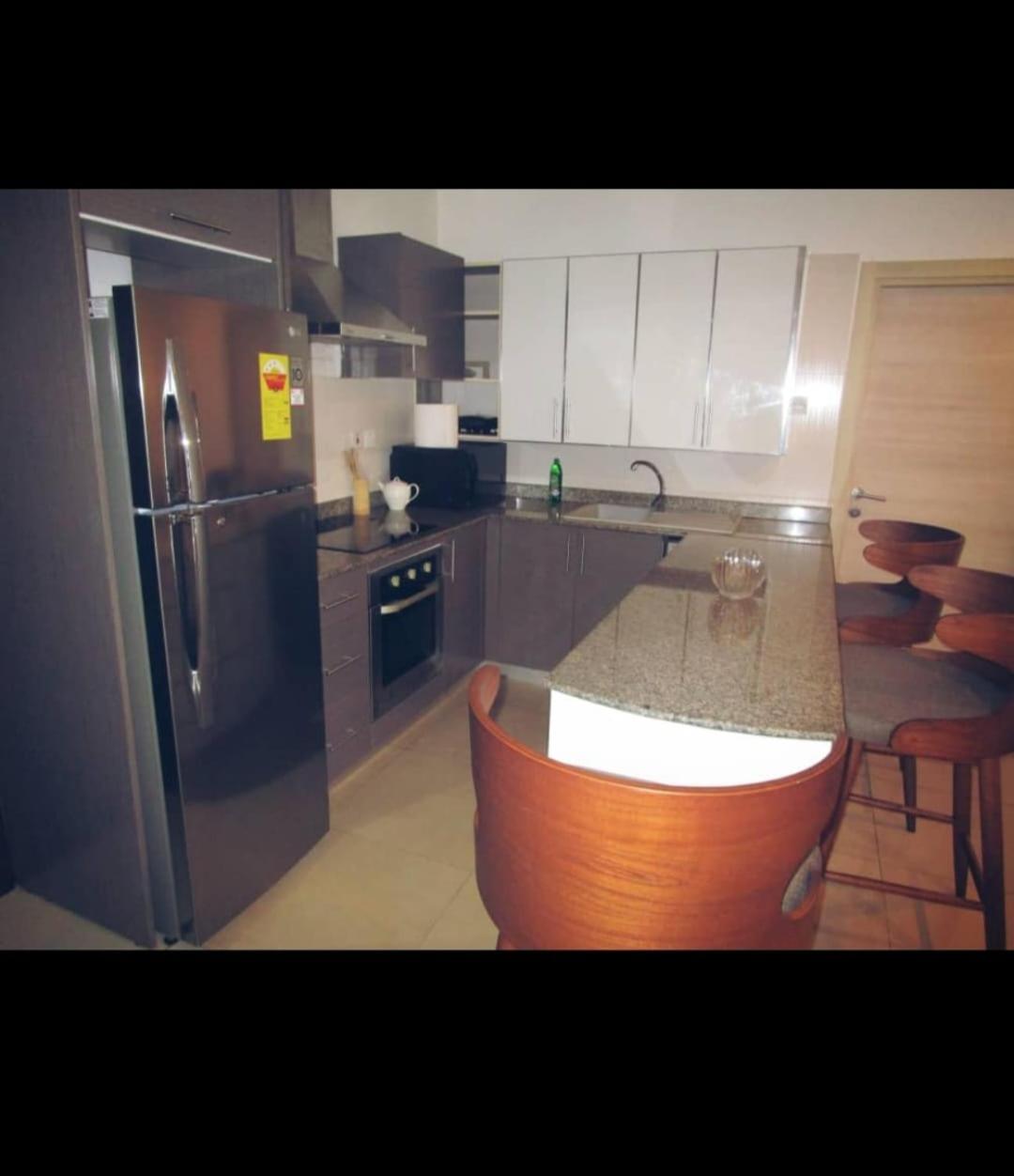 Ovals 2 Bedrooms @ The Gallery Apartments view 3
