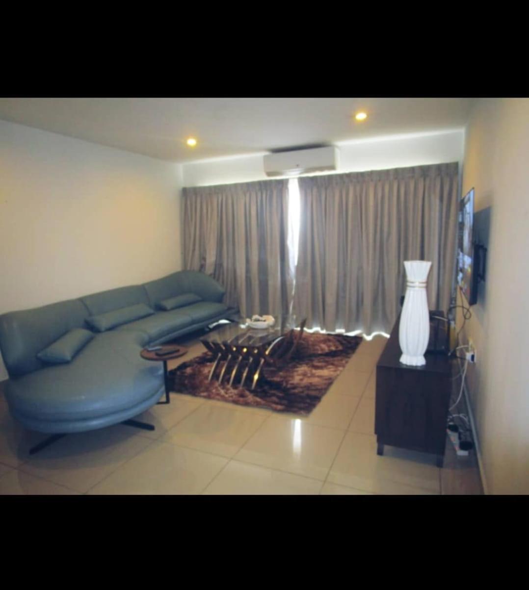 Ovals 2 Bedrooms @ The Gallery Apartments view 5