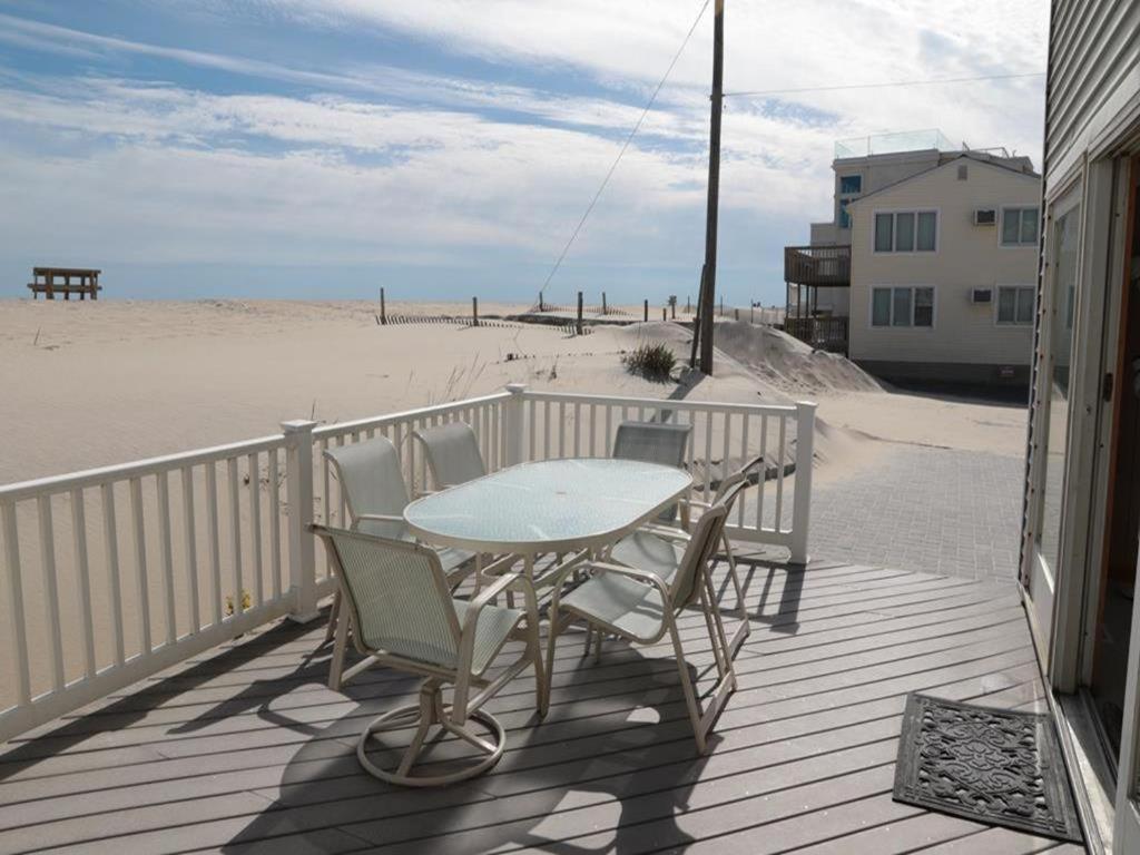 Ocean Front Duplex Sleeps 8 view 3