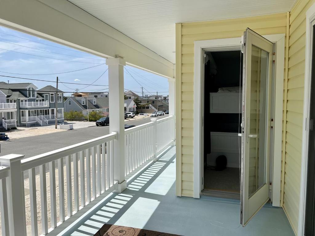 Nice Home In Ship Bottom With 3 Bedrooms, Private Swimming Pool And Wifi view 3