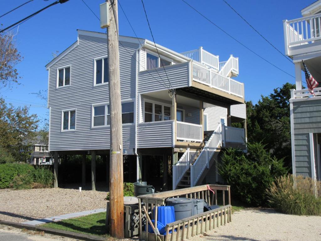 Very Spacious Single Family Home On The Beach Block In Surf City view 2