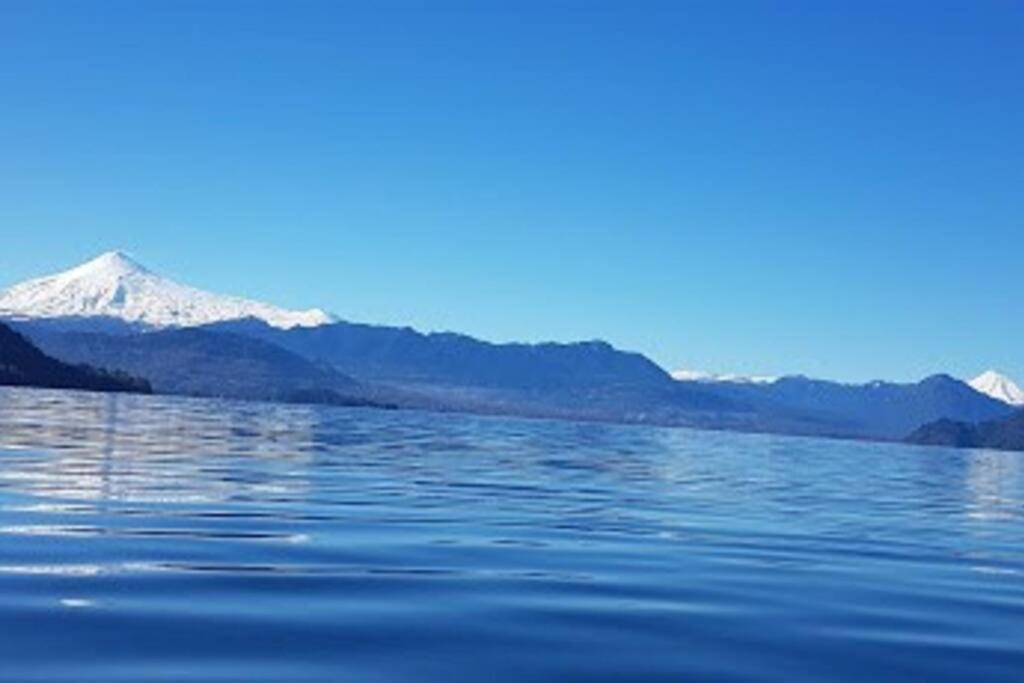 Orilla Lago Calafquén Muelle Privado