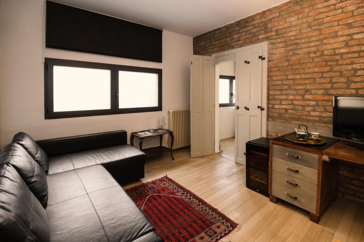 B&B Design