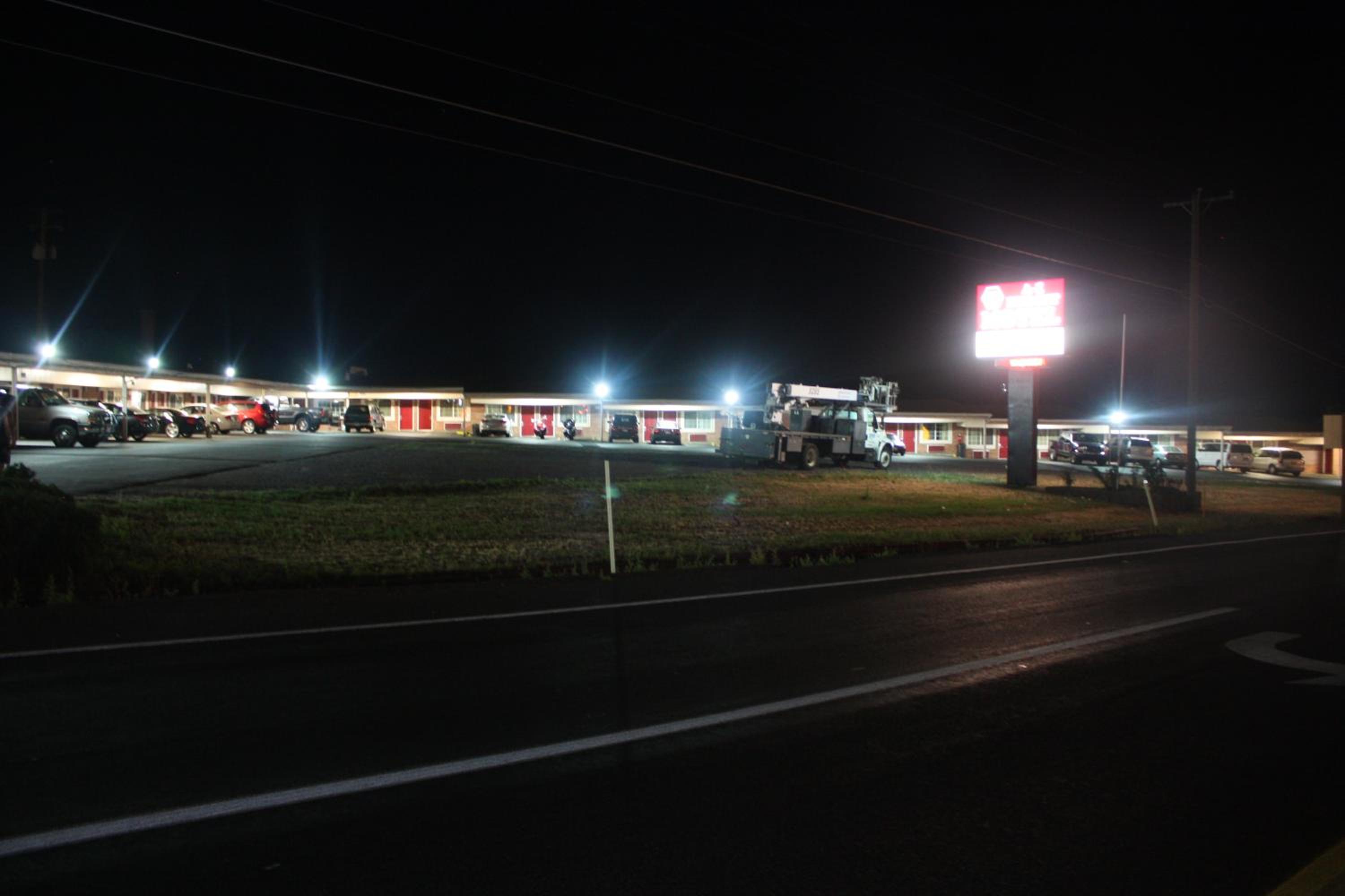 Klamath Falls Vacations - A-1 Budget Motel - Property Image 78