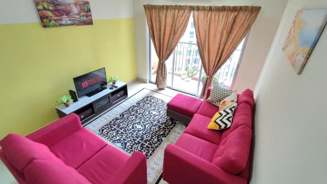 YOLO Budget CONDO KL NETFLIX WIFI
