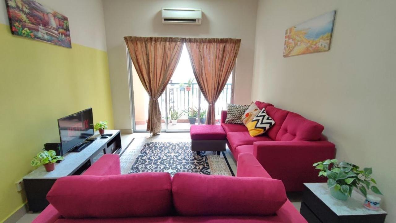 YOLO Budget CONDO KL NETFLIX WIFI