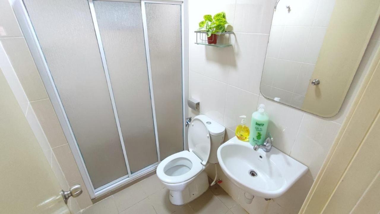 YOLO Budget CONDO KL NETFLIX WIFI