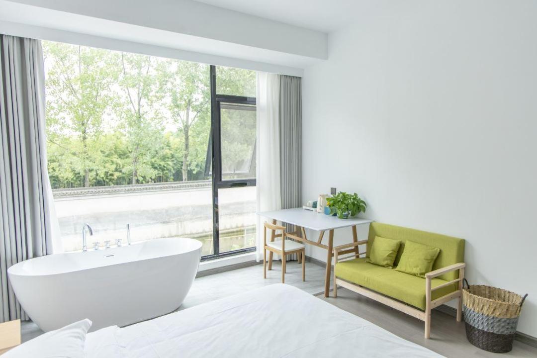 Hetao B&B