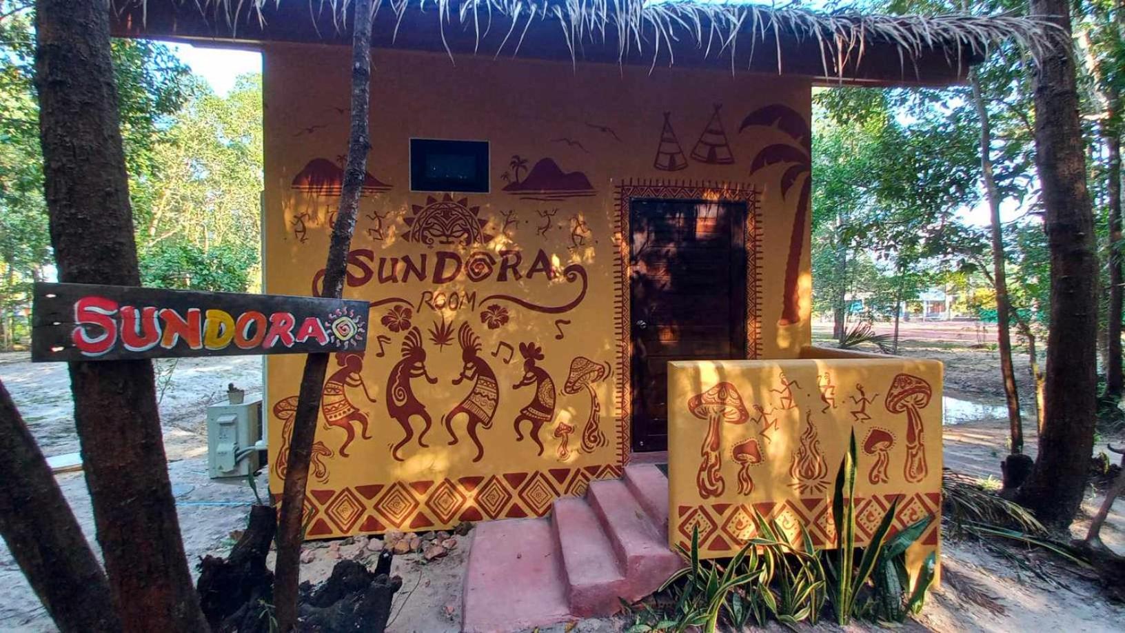 Hotel Bar Horizon Hostel - Image 1