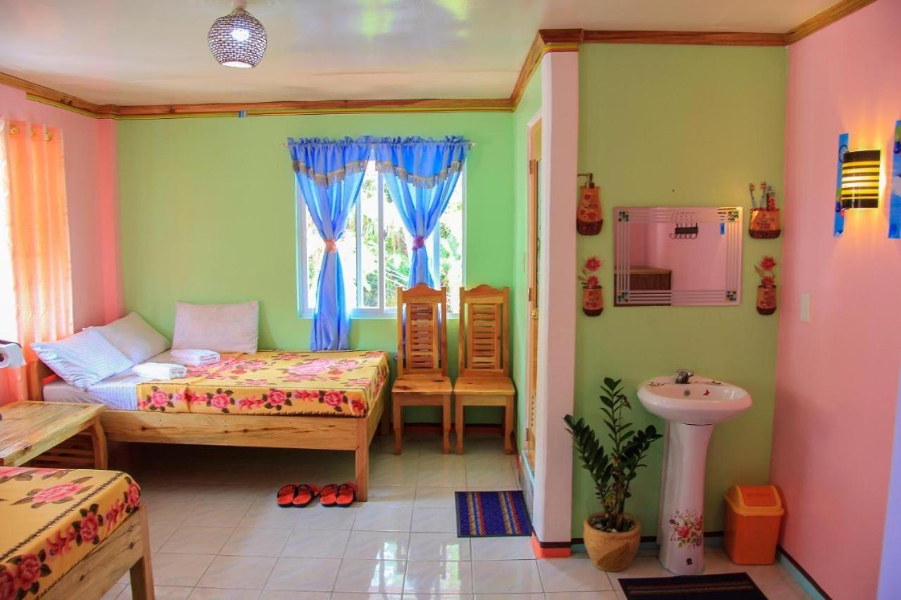 BANAUE EVERGREEN HOSTEL AND RESTAURANT view 4