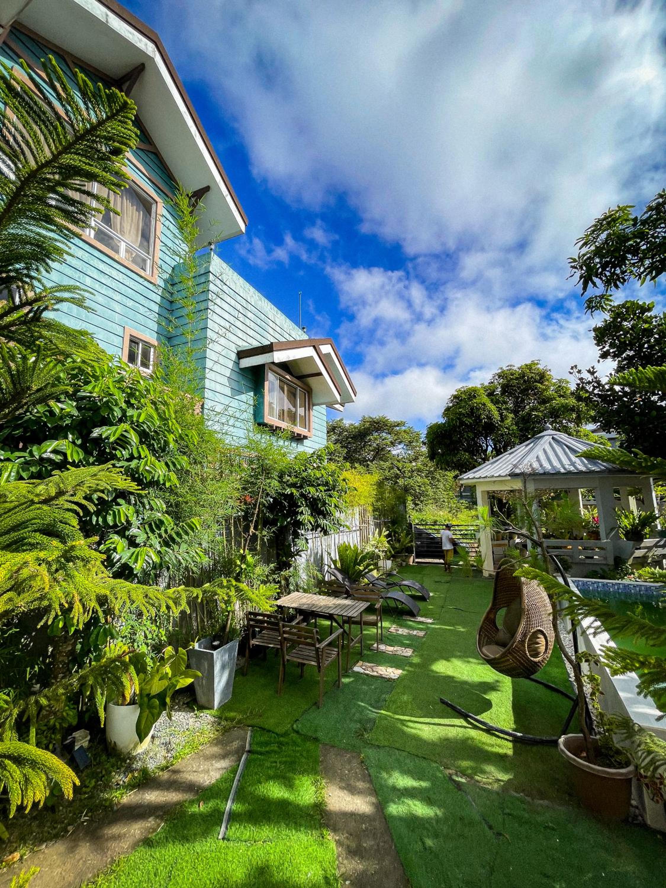 The Breeze View Lodge - Tagaytay