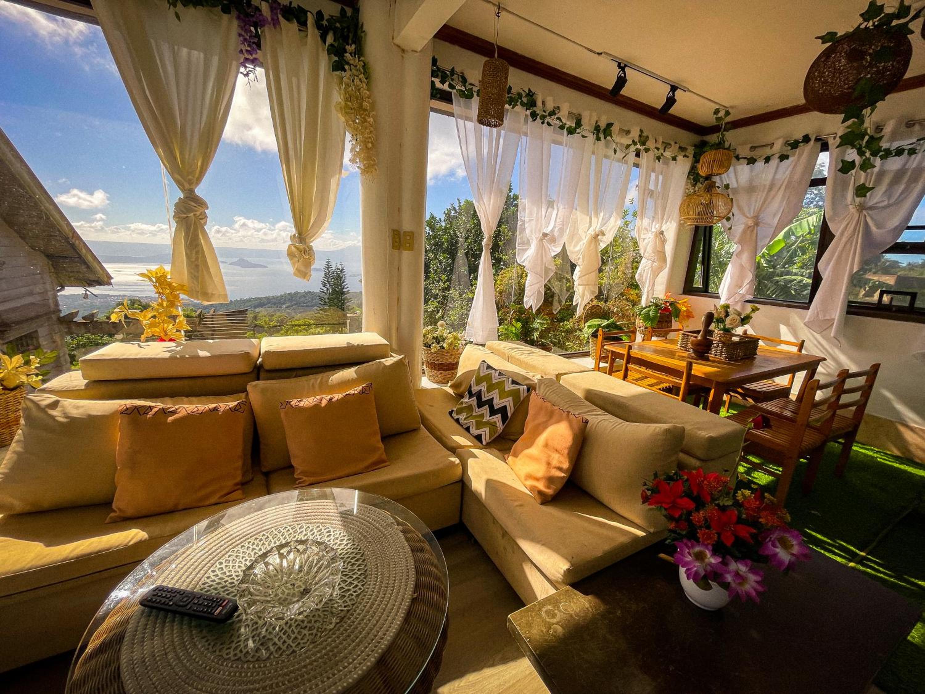 The Breeze View Lodge - Tagaytay