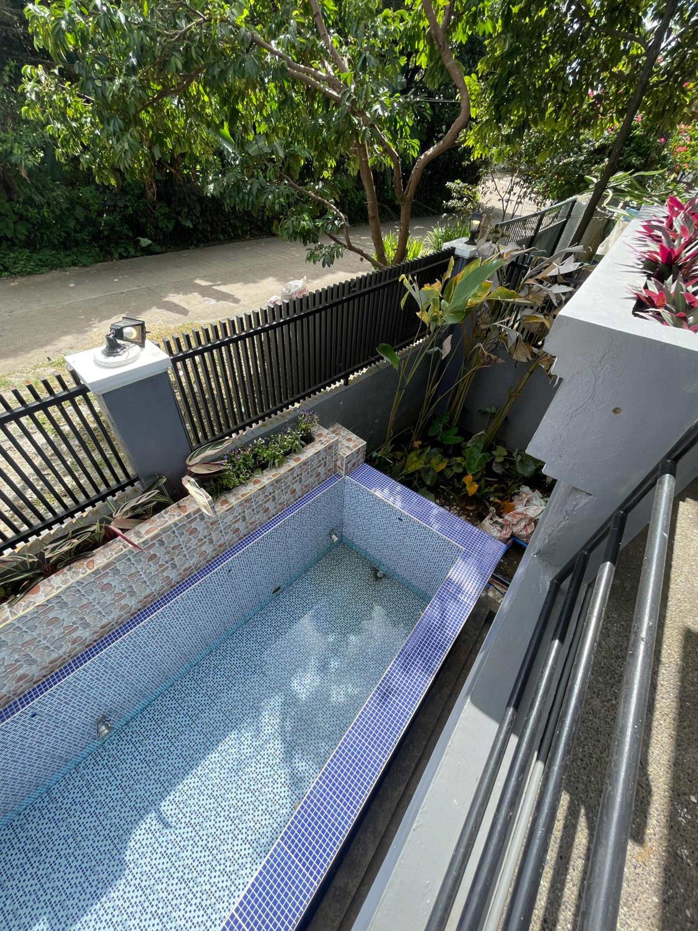 Sky Rancho Hostel view 3