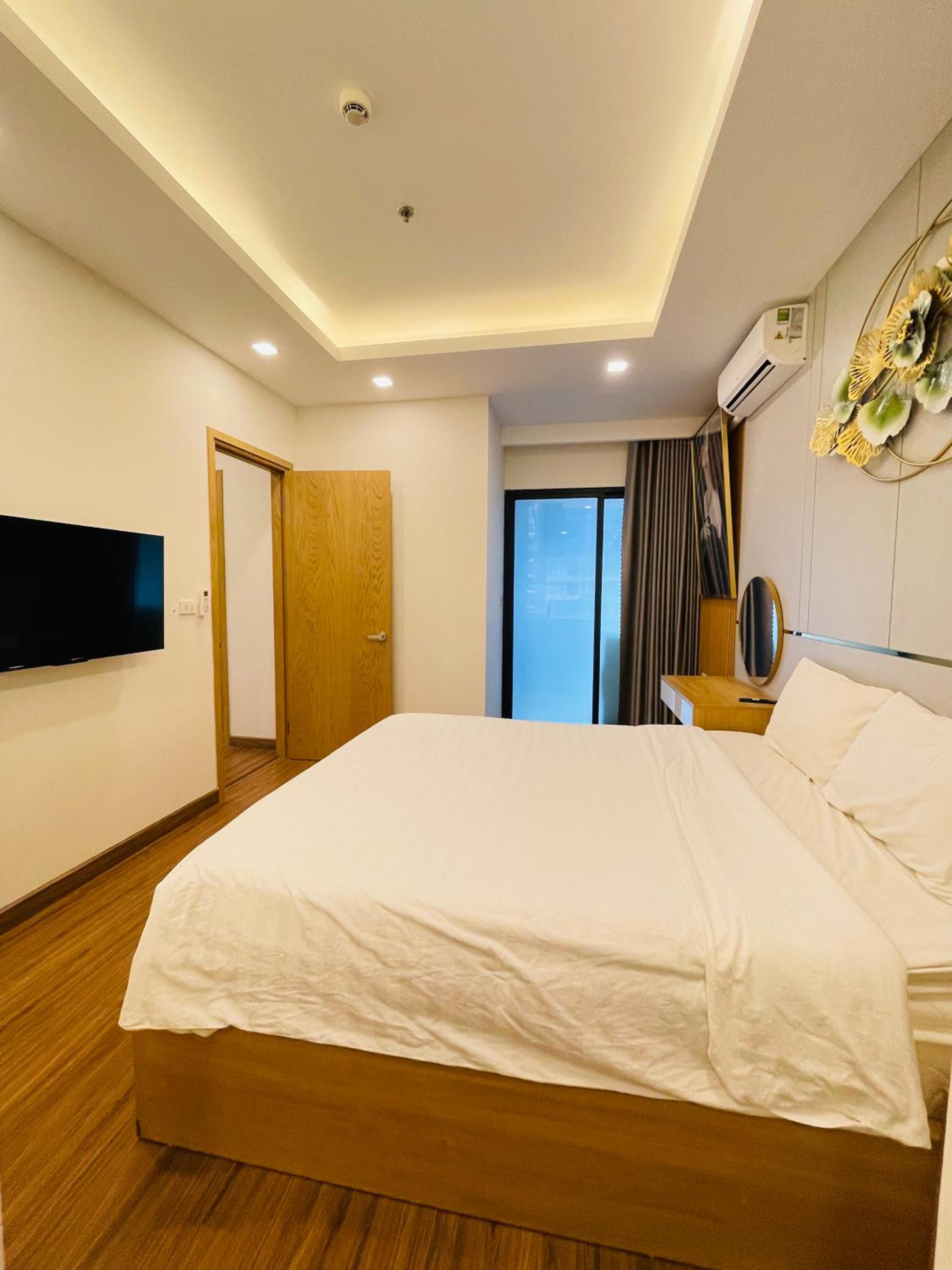 FLC Luxury 2Bedroom Beach Apt Quy Nhon view 4