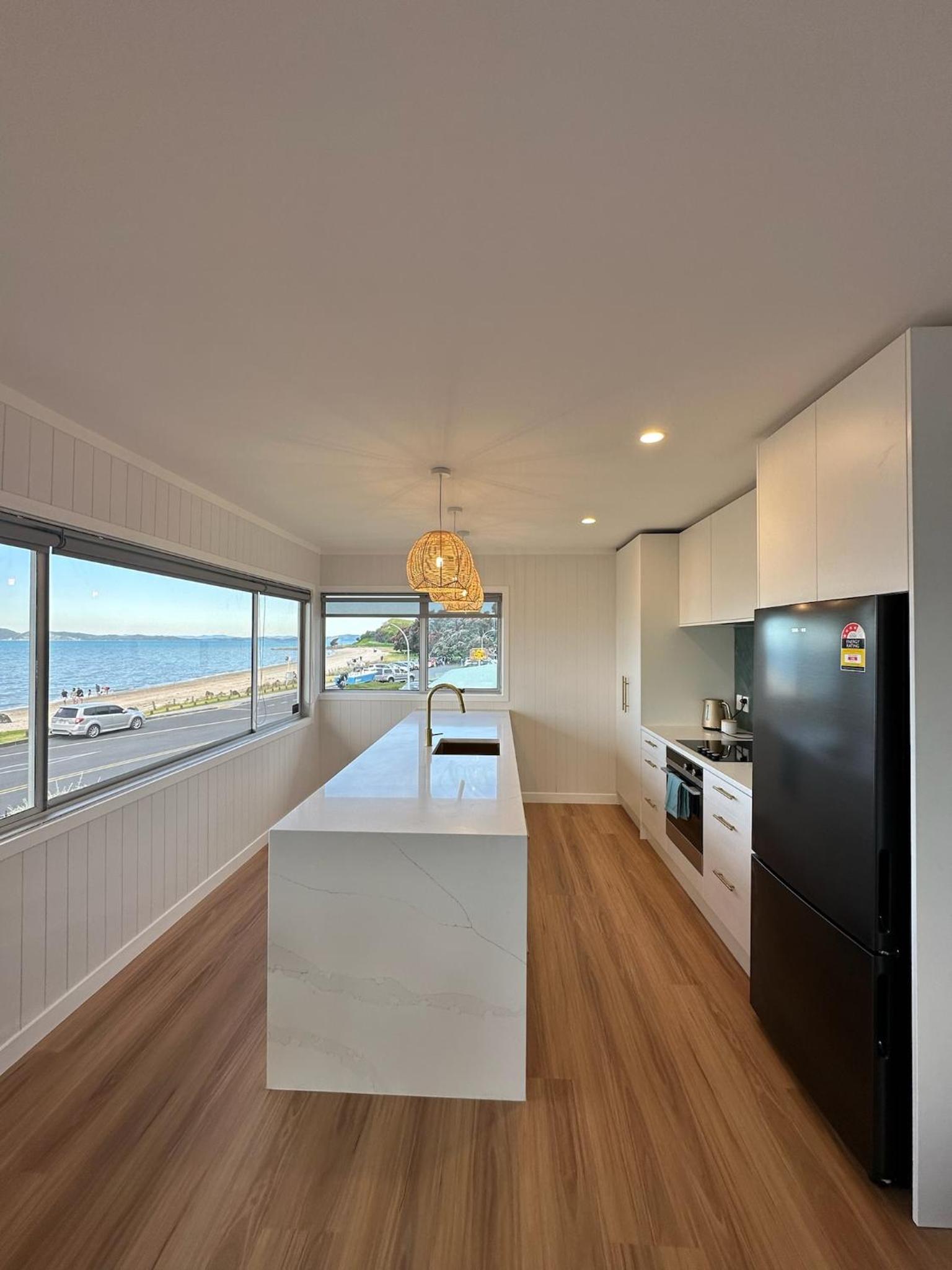 Maraetai Beachfront Retreat view 4