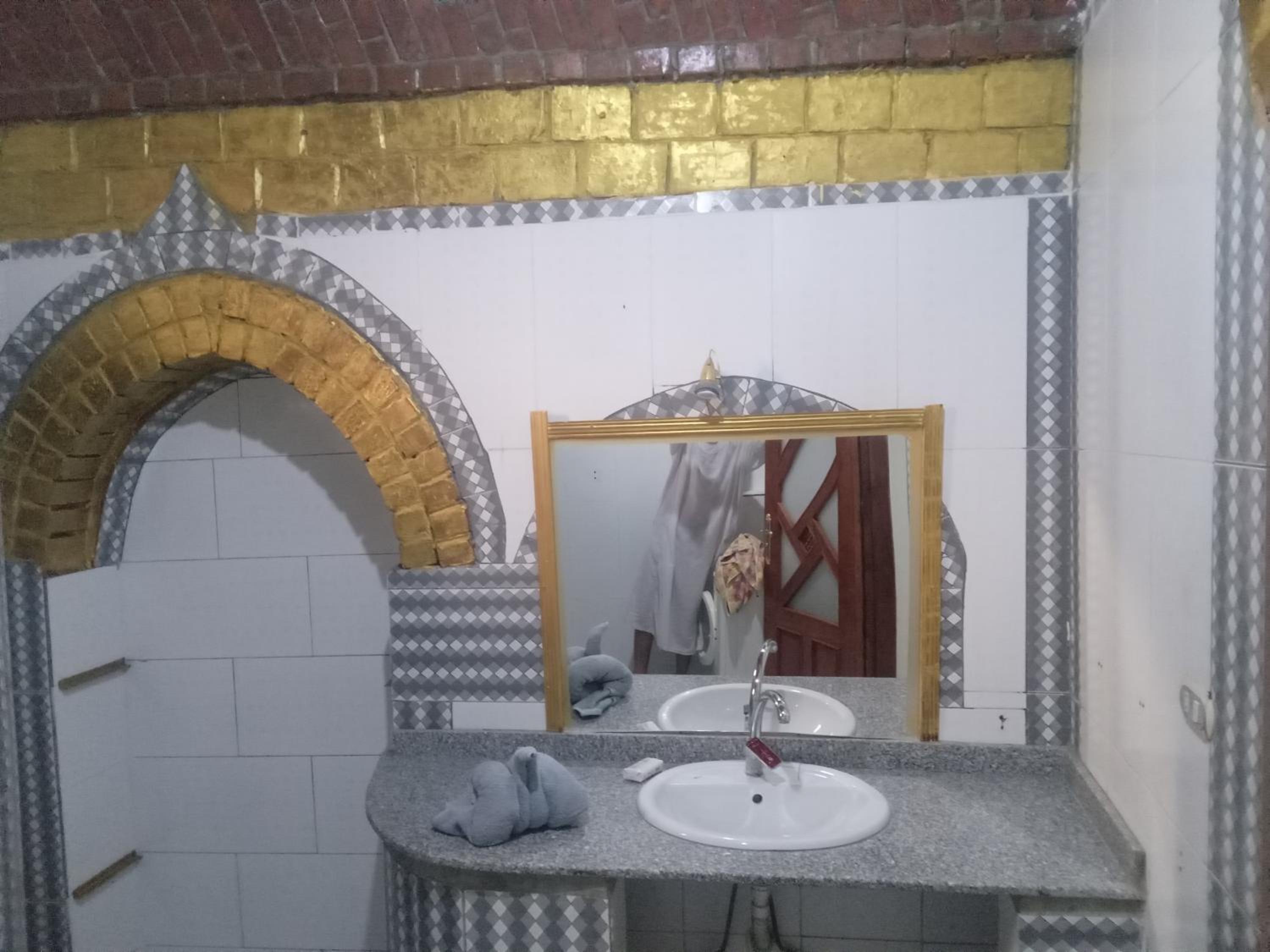 Golden Palace Family