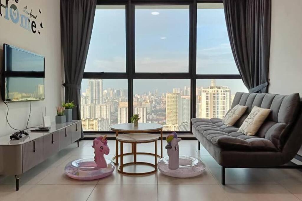 Veneto Penang homestay 2BR with infinity pool