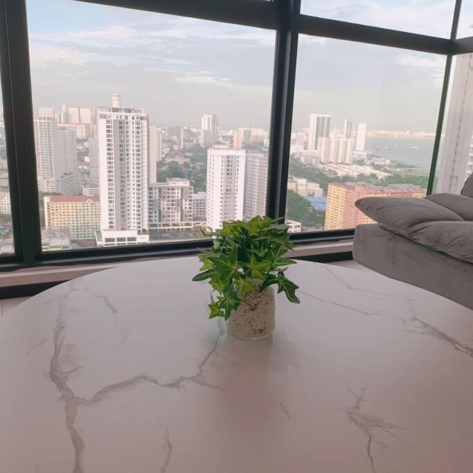 Veneto Penang homestay 2BR with infinity pool