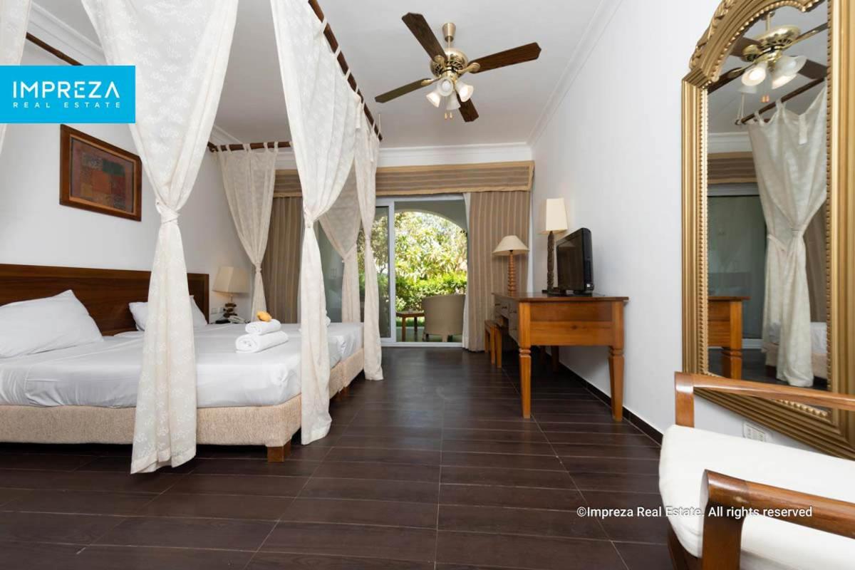 Raffinato spaziosissimo appartamento bilocale Dominal Coral Bay con giardino R23106 view 2