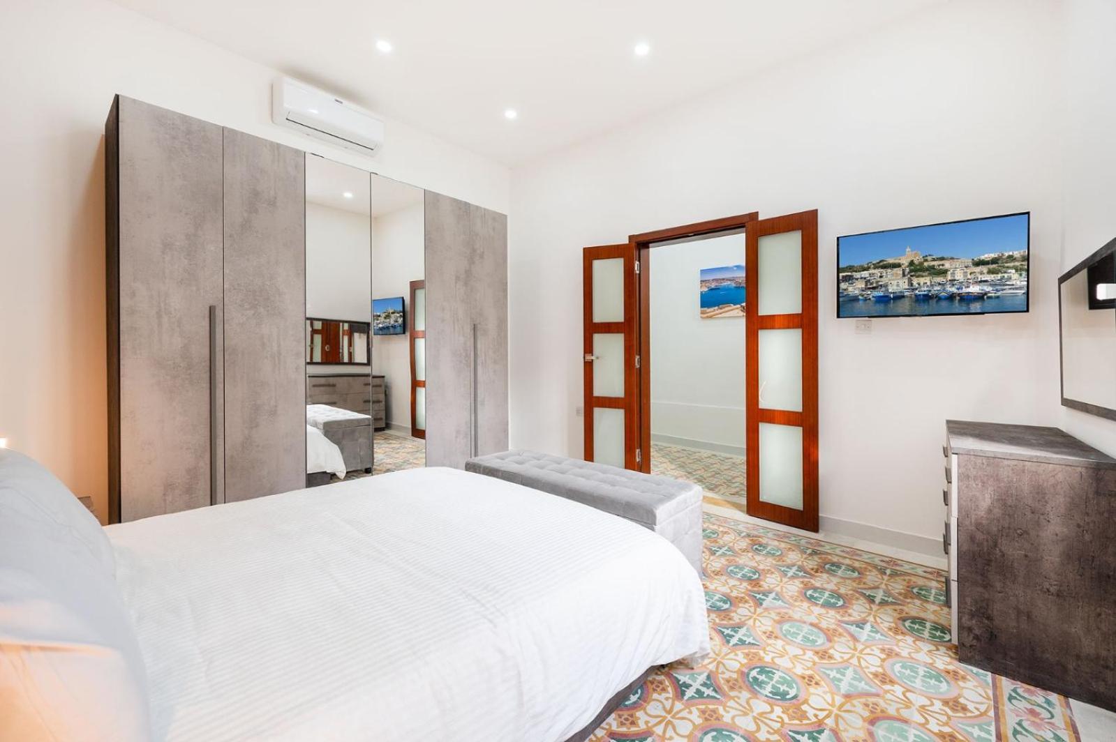 3 Bedroom House of Character in Rabat view 3