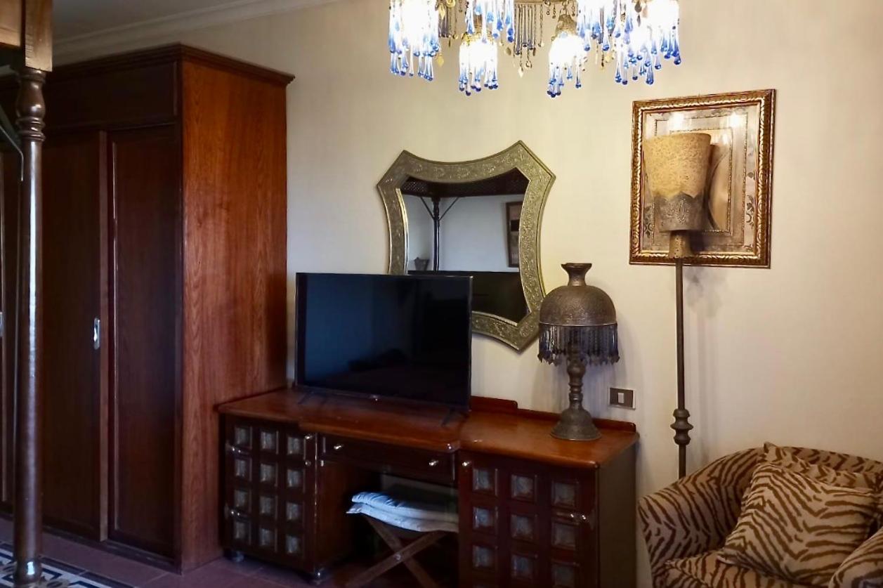 Spaziosissima Suite Domina Coral Bay con vista mare Appartamento R23120 view 2