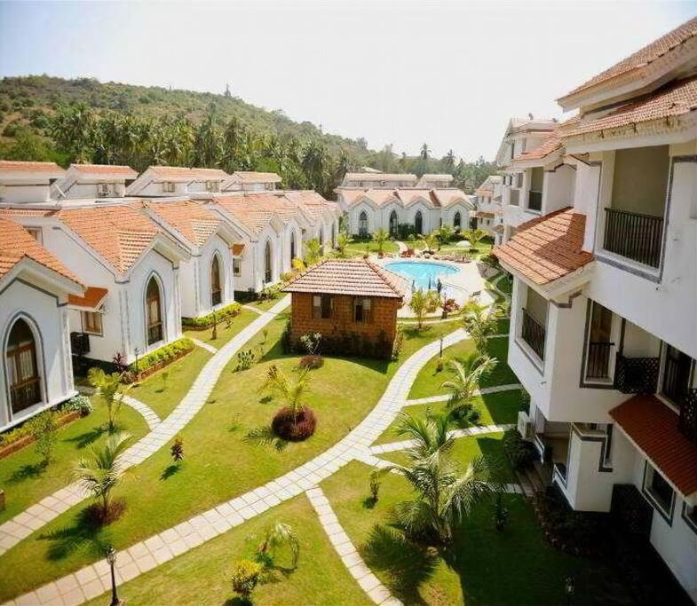 Riviera Hermitage