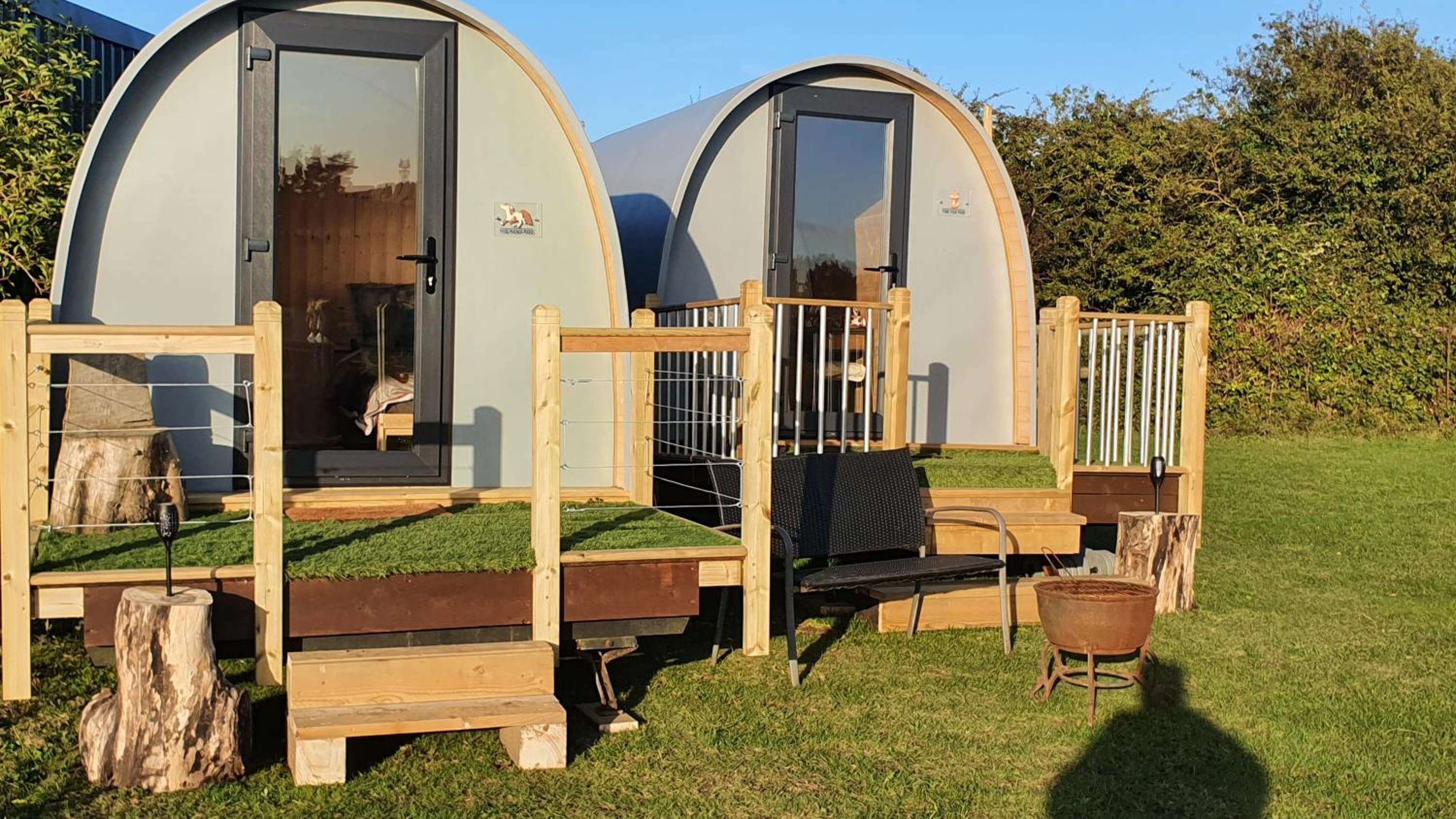 "PONY POD" at Nelson Park Riding Centre Ltd - GLAMPING POD also available the fox pod and Trailor Escapes- BIRCHINGTON, RAMSGATE, BROADSTAIRS MARGATE view 2