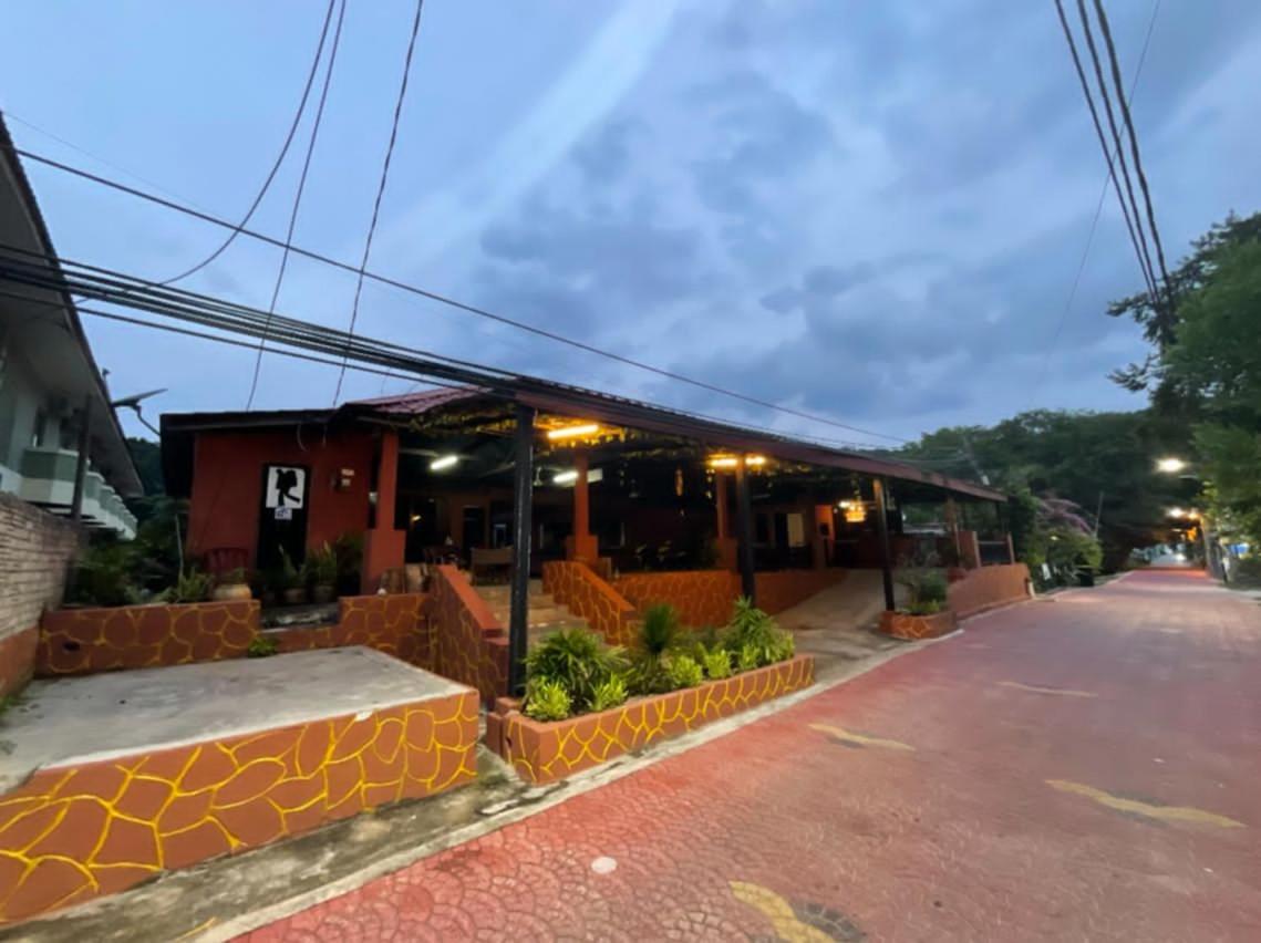 INTAN CHALEt photo 8