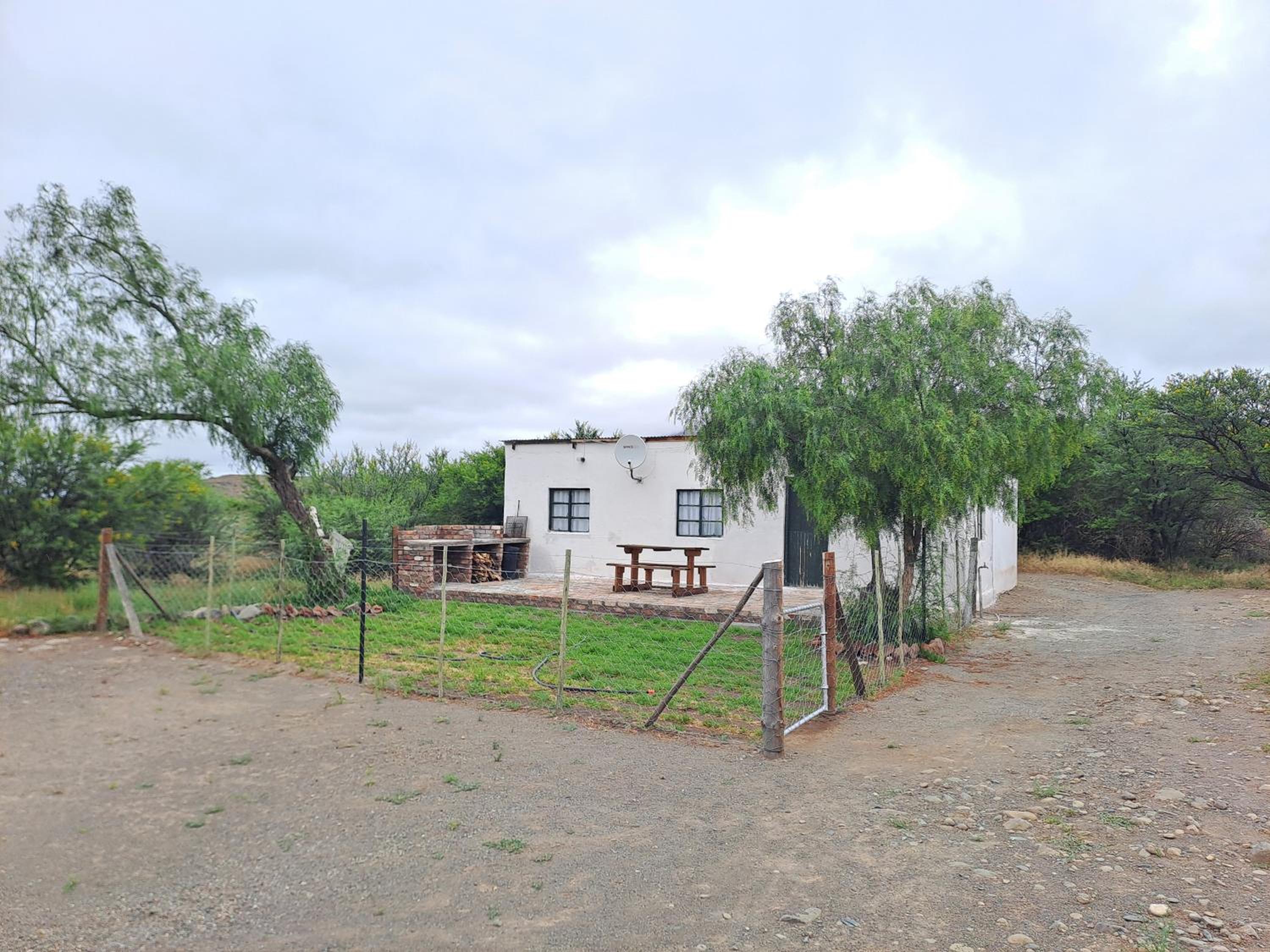 De Hoop Guest Farm view 2