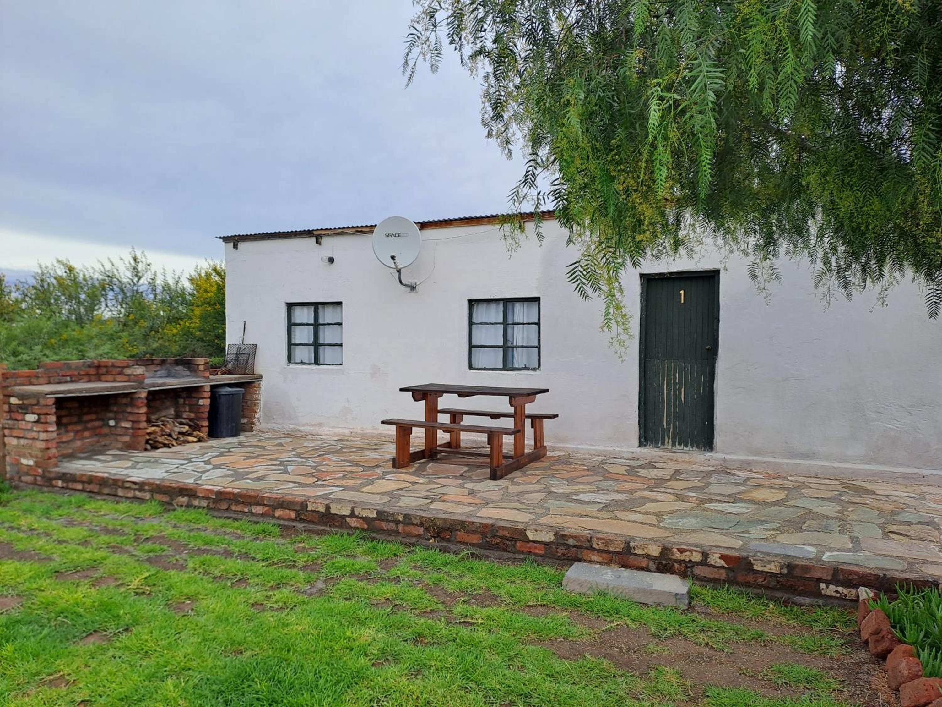 De Hoop Guest Farm view 4