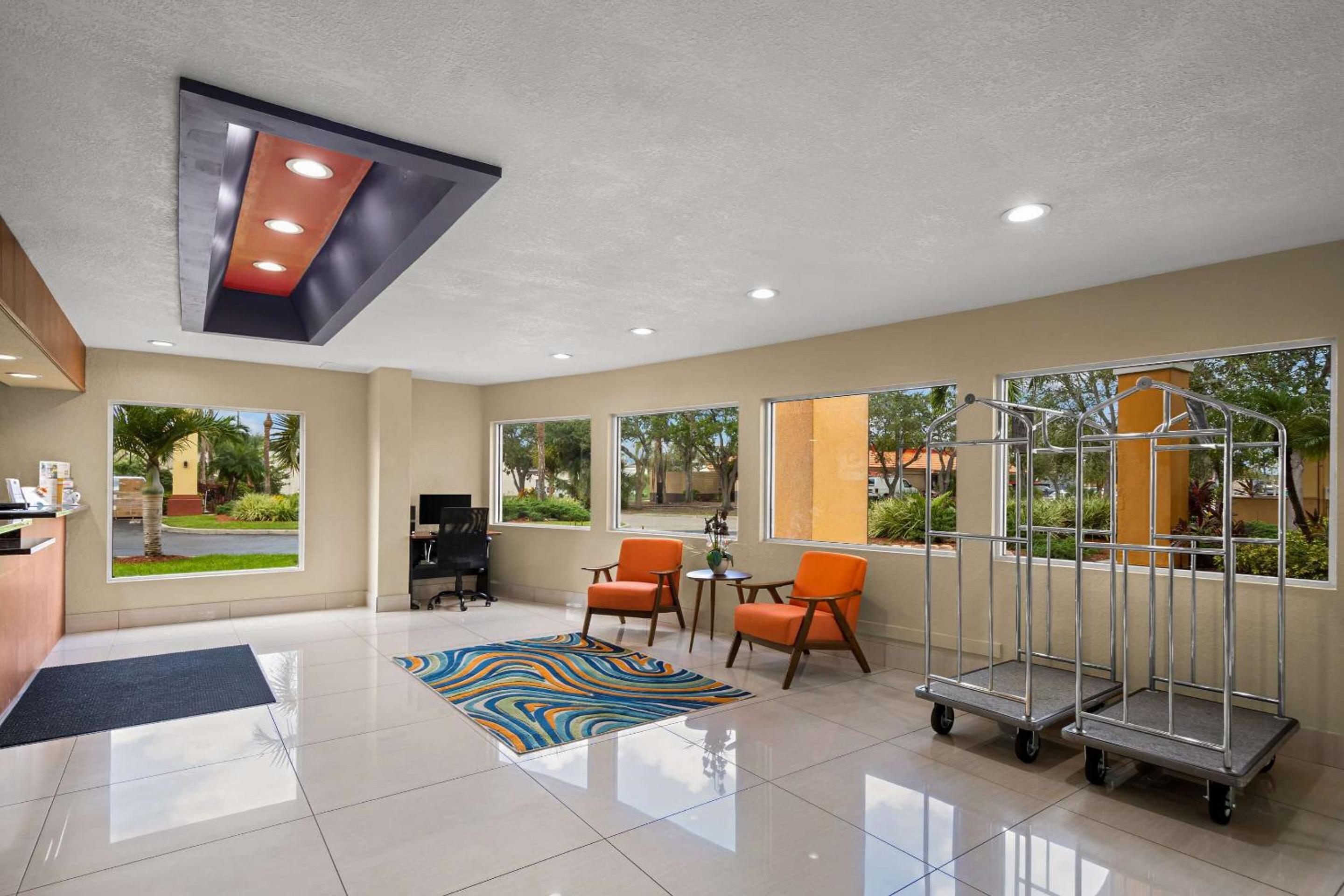 Quality Inn Sarasota I-75 - Property Image 24
