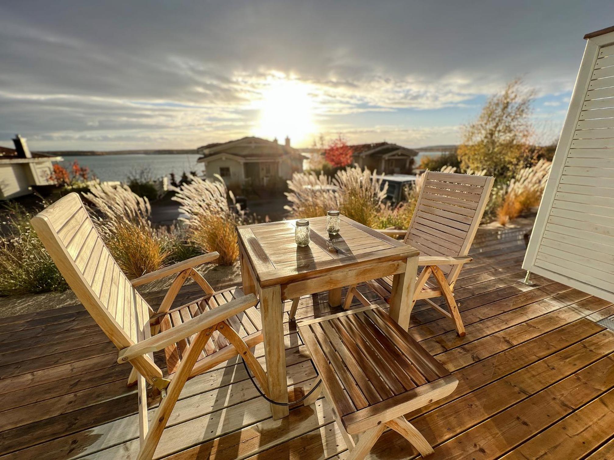 HAUS IM SCHILF 2 - Oase mit Seeblick - Adults only