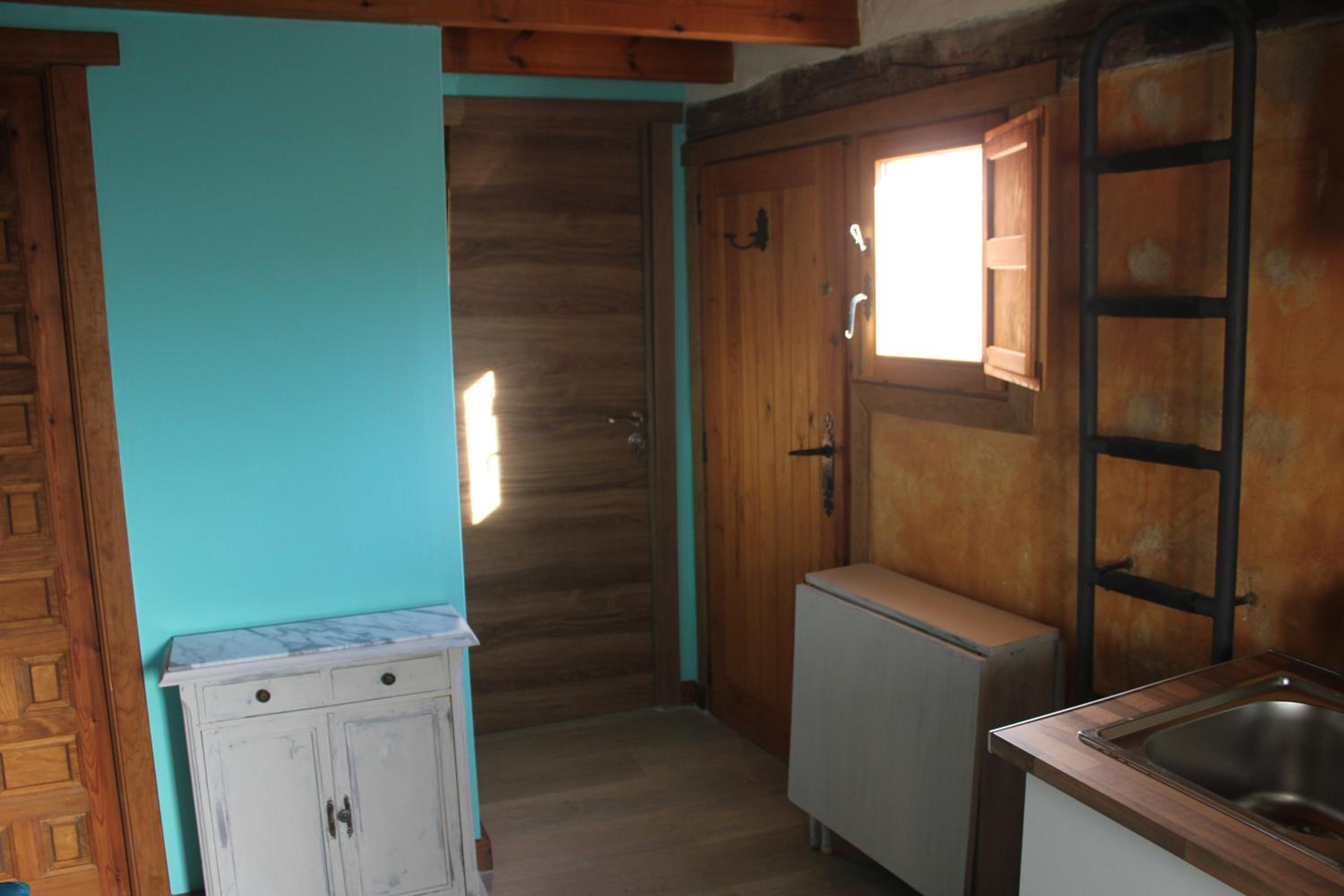 Conjunto Rural la Tejedora. Albergue y estudios familiares.