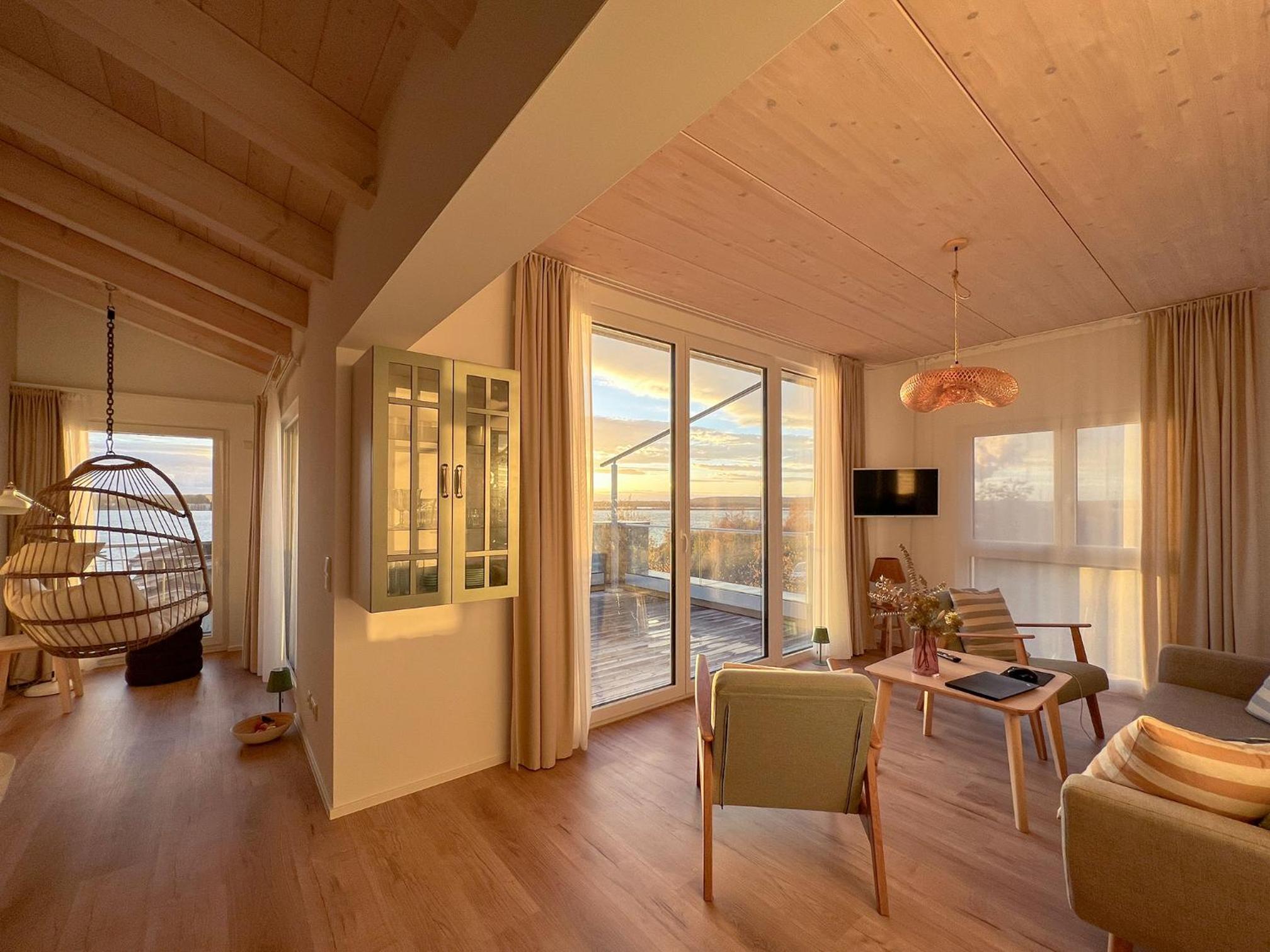 HAUS IM SCHILF 2 - Oase mit Seeblick - Adults only