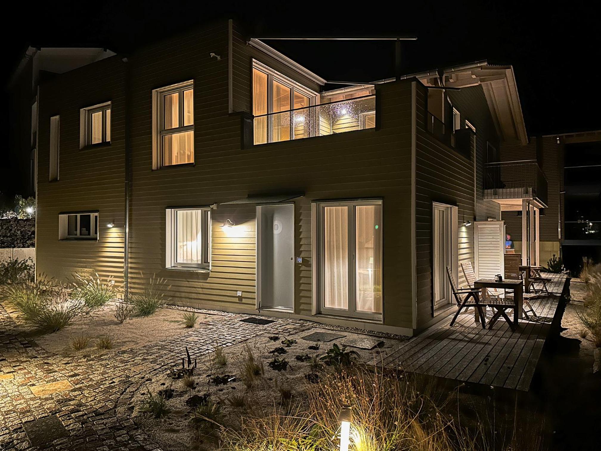 HAUS IM SCHILF 2 - Oase mit Seeblick - Adults only