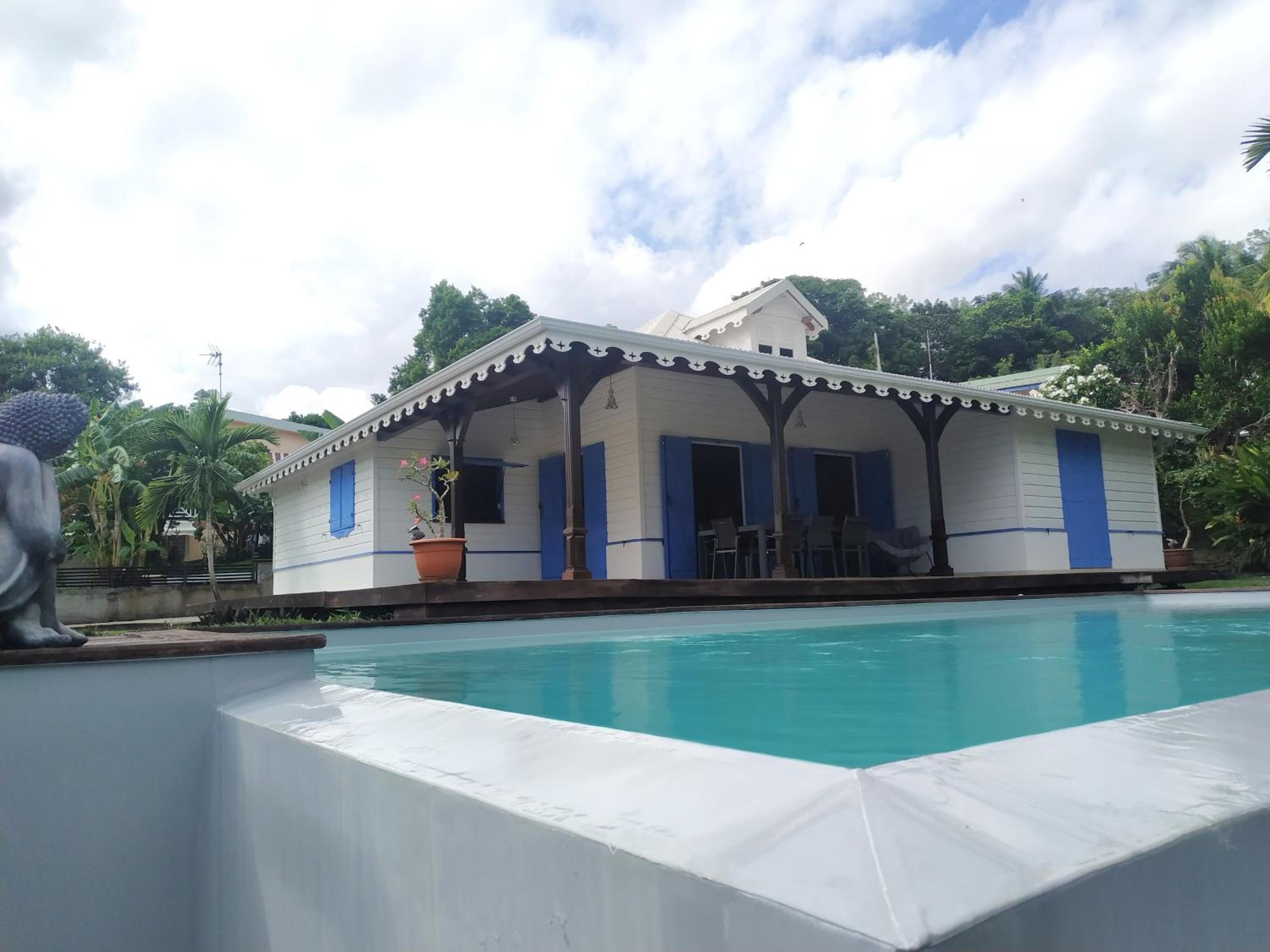 Villa Akaz