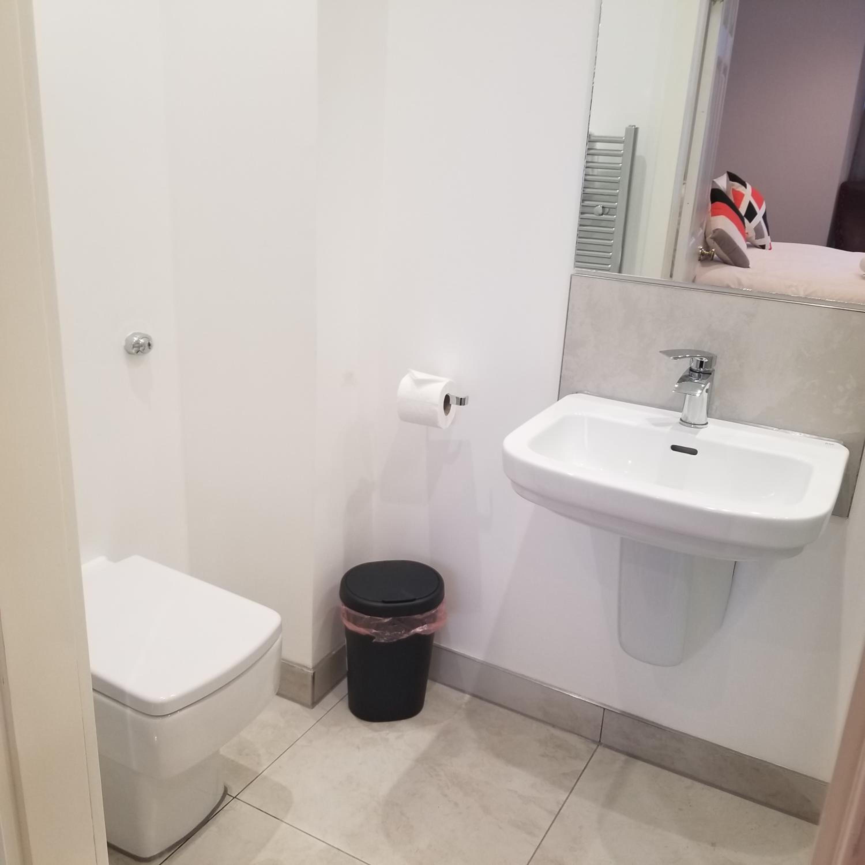 Mayfield Suites