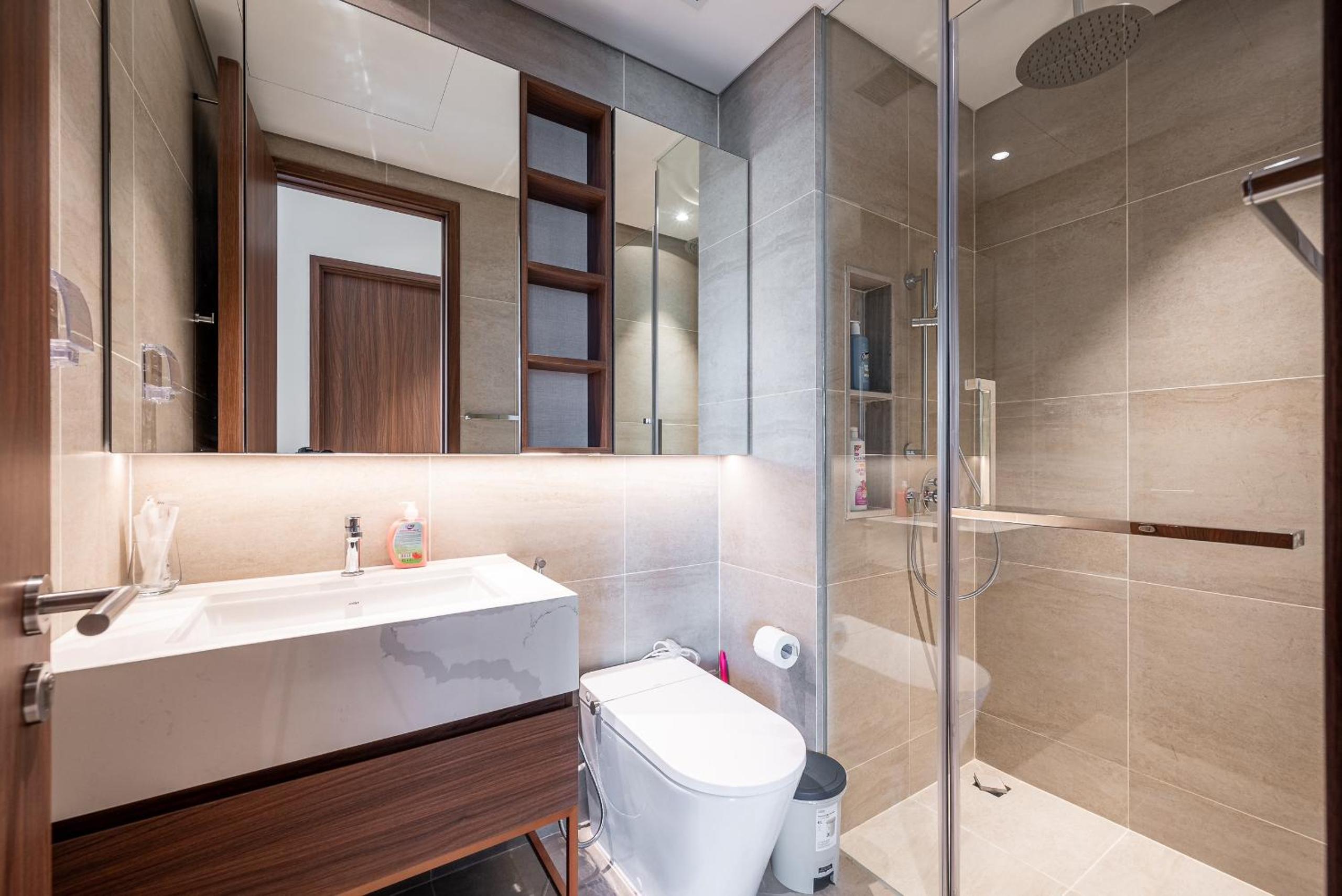 Metropole Thu Thiem Condo Apartment
