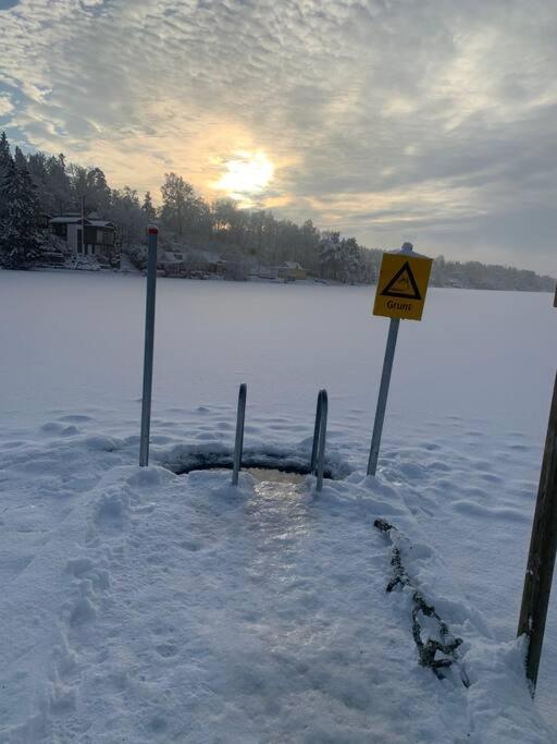 Holiday home, by lake Simsjön and mountain Billingen
