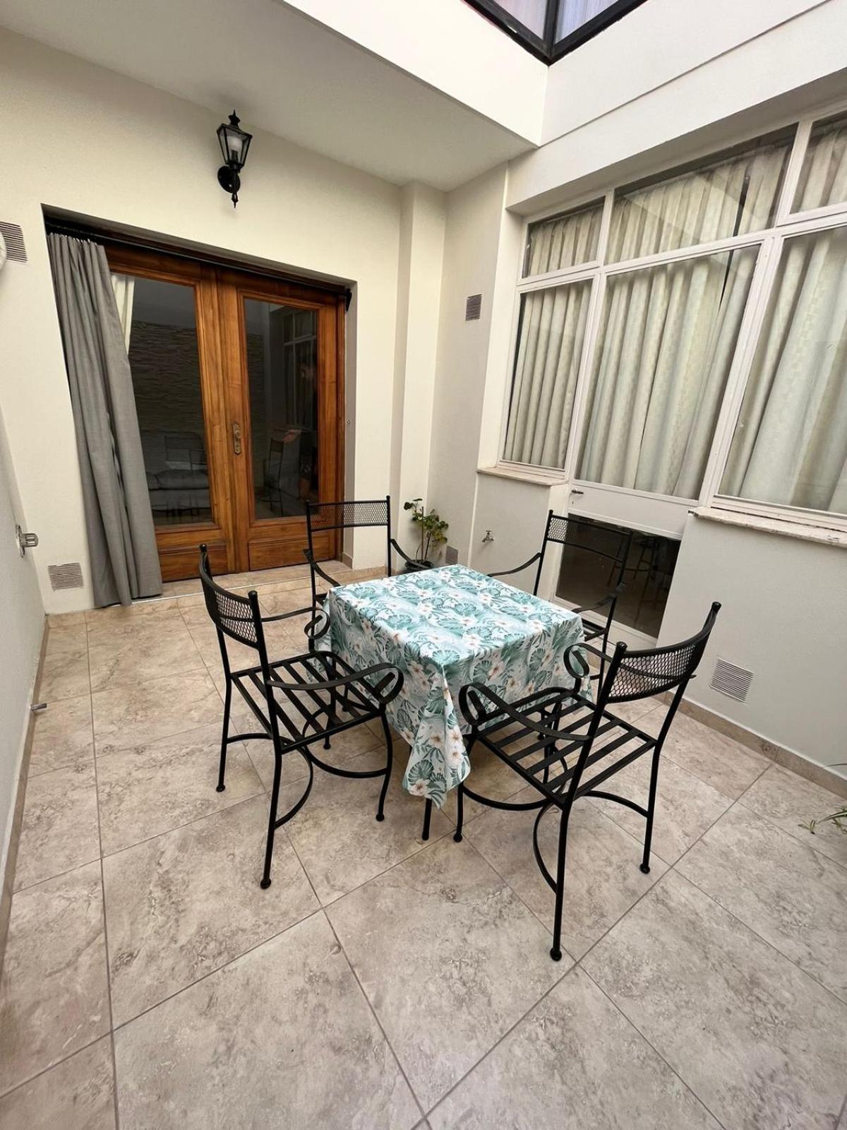 Apart Boulogne, a metros de los portones del parque San Martin